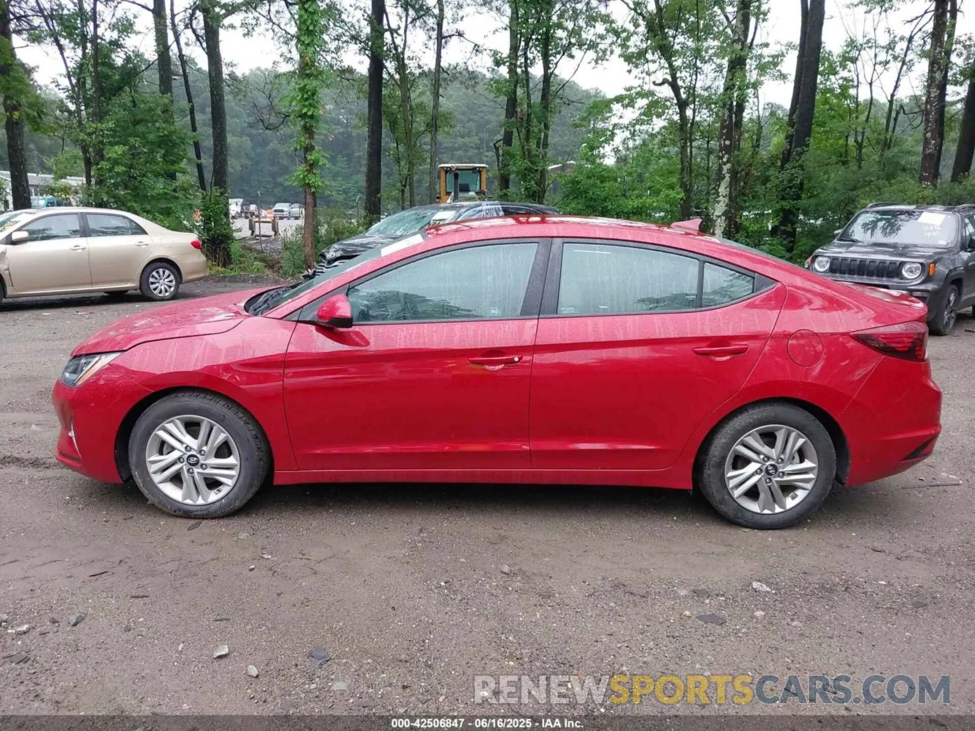 14 Photograph of a damaged car KMHD84LF2LU106993 HYUNDAI ELANTRA 2020