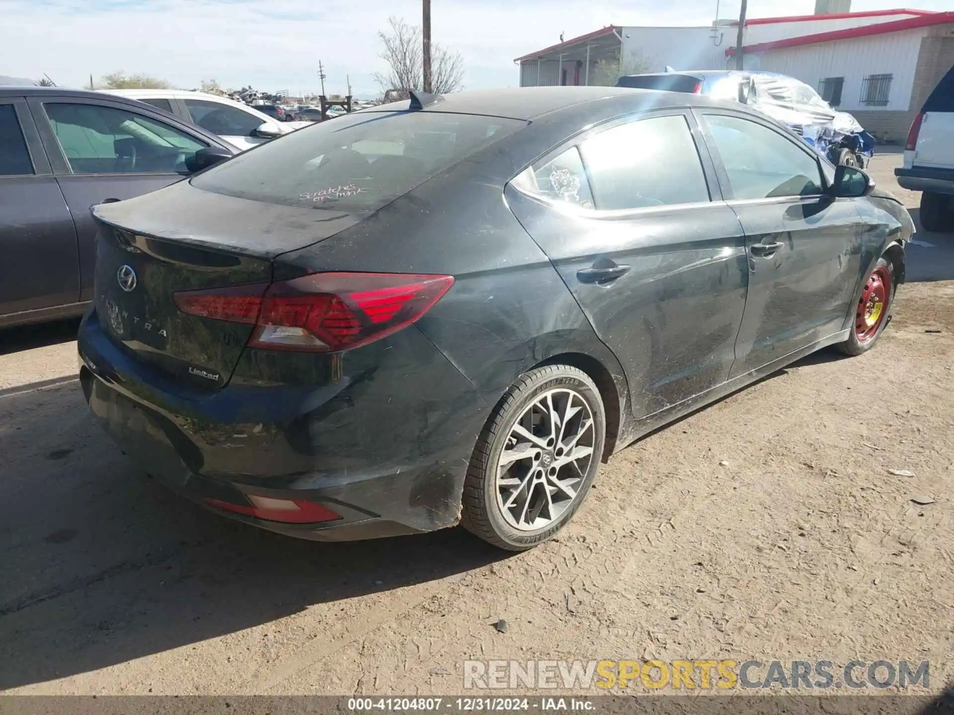 4 Photograph of a damaged car KMHD84LF2LU925437 HYUNDAI ELANTRA 2020