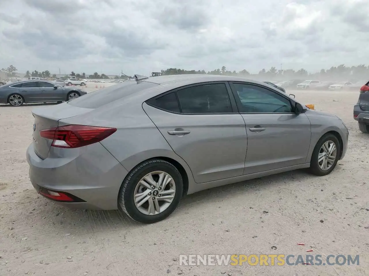 3 Photograph of a damaged car KMHD84LF2LU941556 HYUNDAI ELANTRA 2020