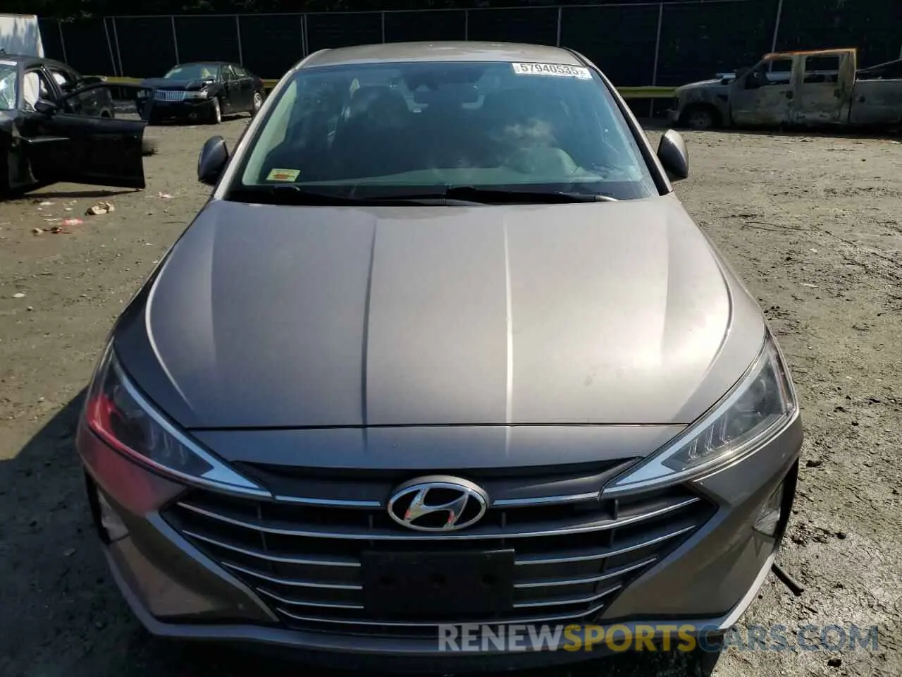5 Photograph of a damaged car KMHD84LF3LU906590 HYUNDAI ELANTRA 2020