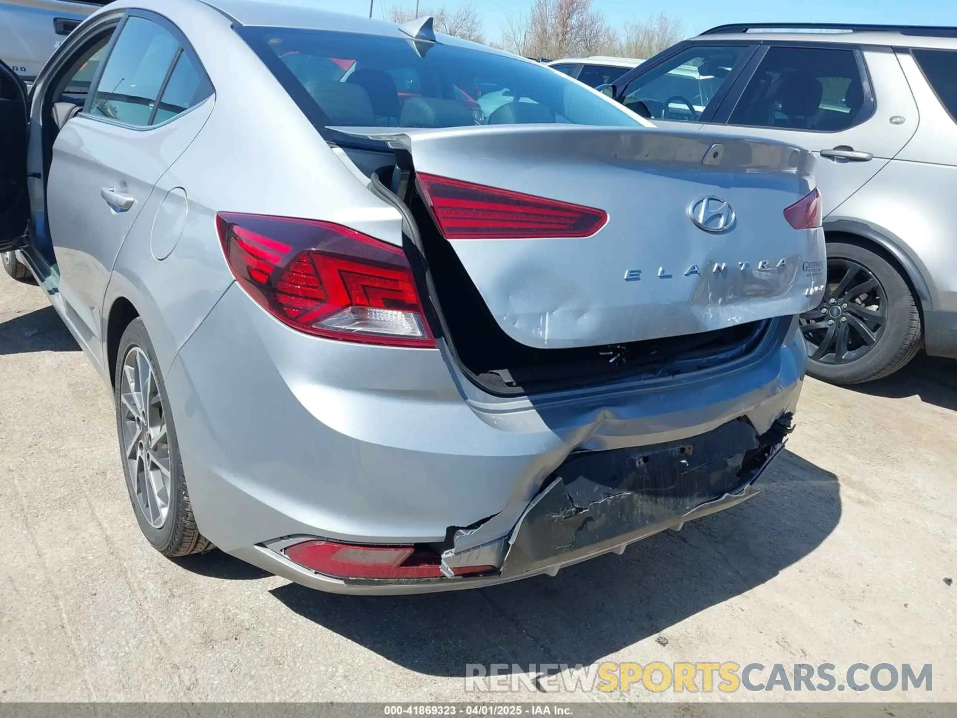 6 Photograph of a damaged car KMHD84LF3LU962335 HYUNDAI ELANTRA 2020