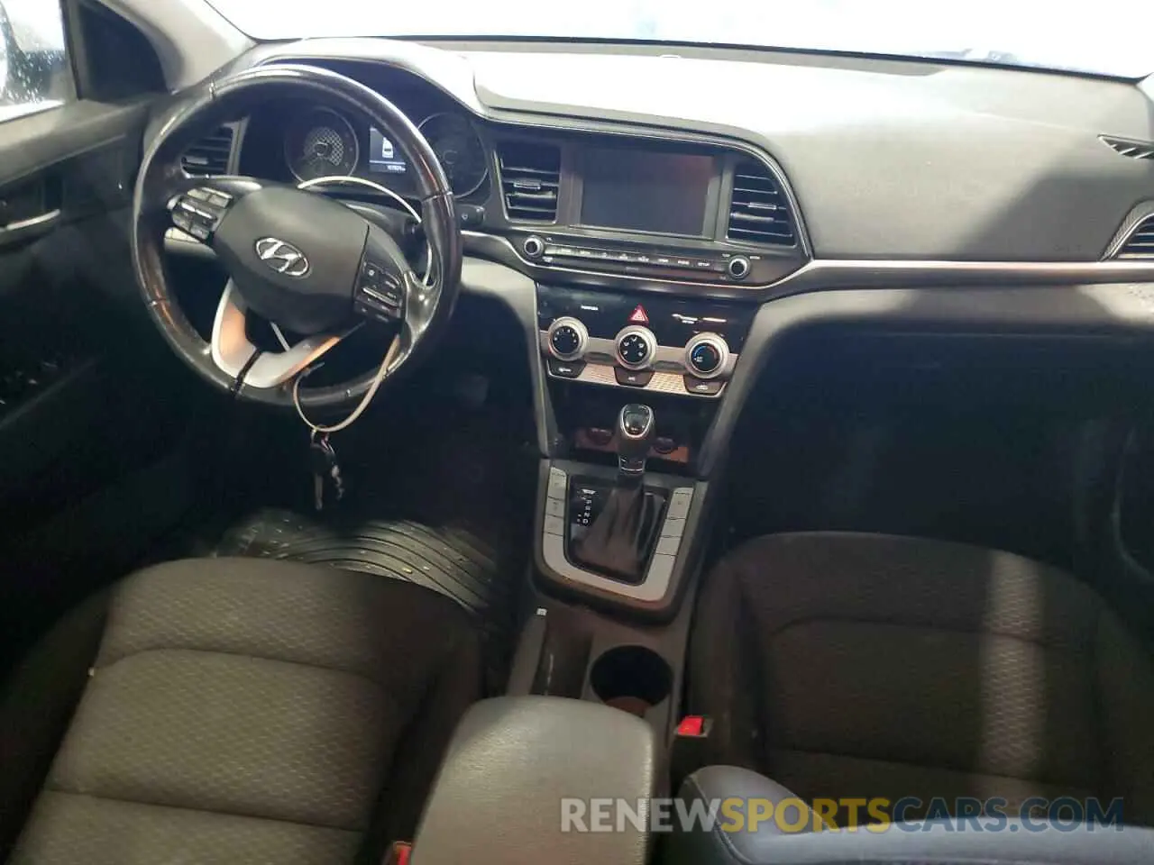 8 Photograph of a damaged car KMHD84LF4LU000688 HYUNDAI ELANTRA 2020
