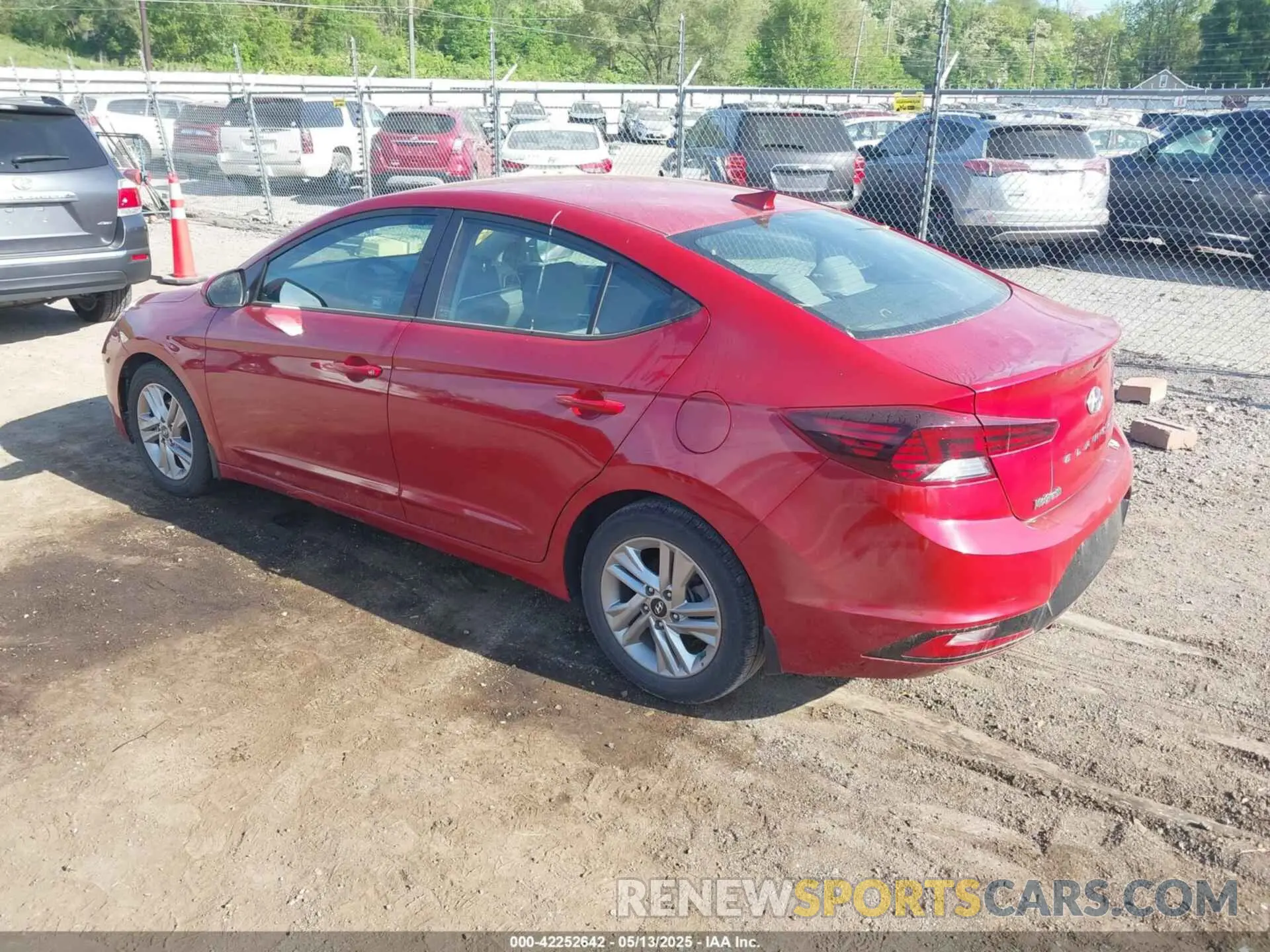 3 Photograph of a damaged car KMHD84LF4LU896801 HYUNDAI ELANTRA 2020
