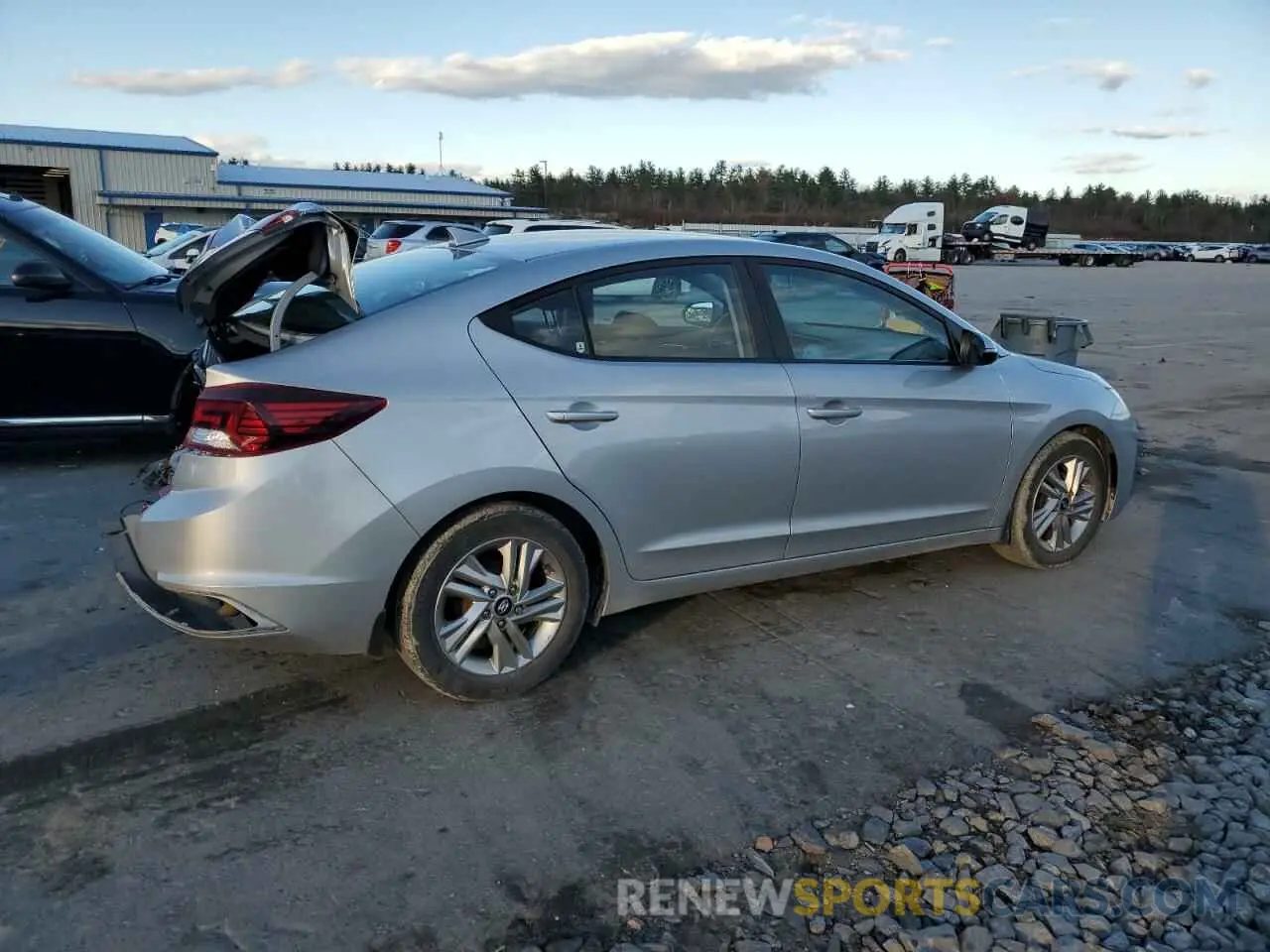 3 Photograph of a damaged car KMHD84LF4LU926654 HYUNDAI ELANTRA 2020