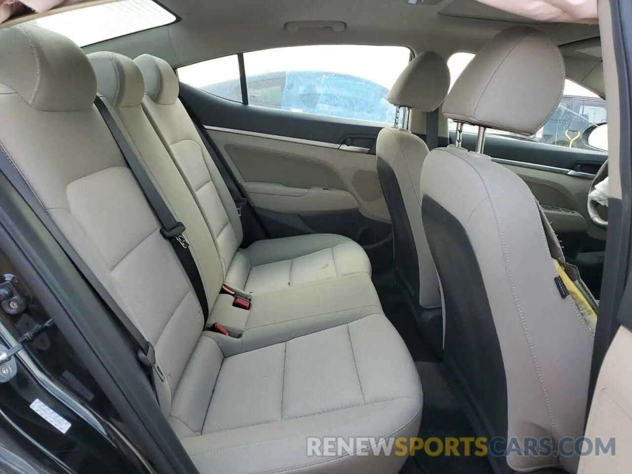 10 Photograph of a damaged car KMHD84LF5LU038608 HYUNDAI ELANTRA 2020