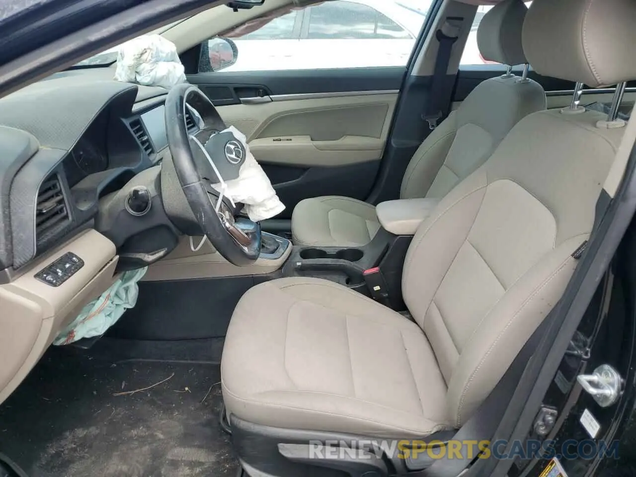 7 Photograph of a damaged car KMHD84LF5LU038608 HYUNDAI ELANTRA 2020