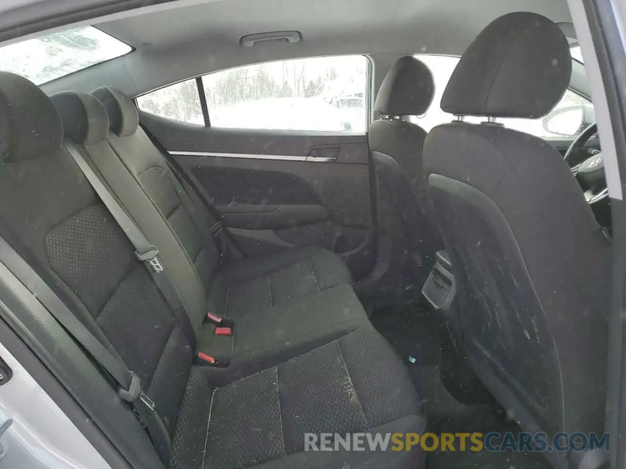 10 Photograph of a damaged car KMHD84LF6LU083783 HYUNDAI ELANTRA 2020
