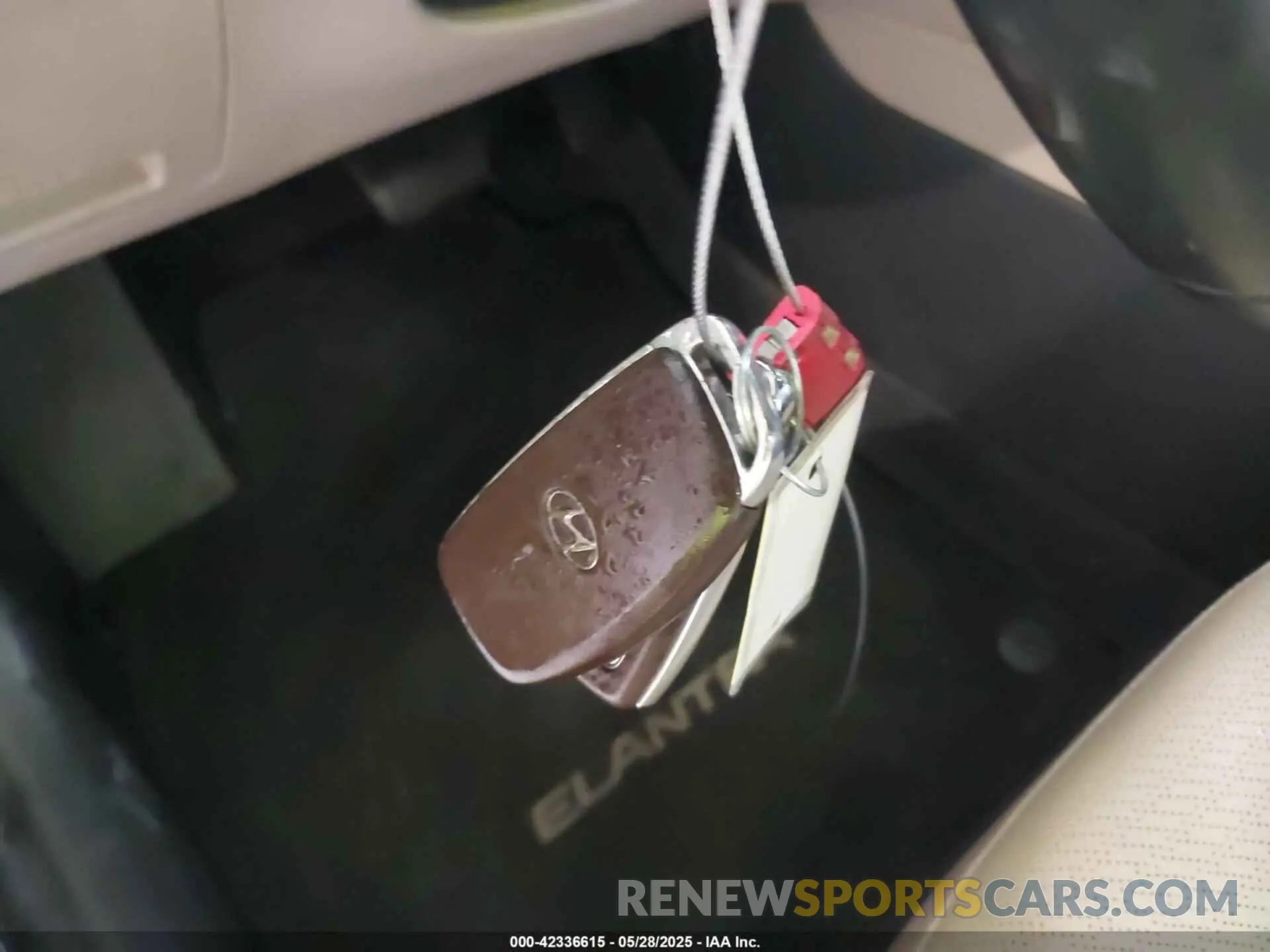 11 Photograph of a damaged car KMHD84LF6LU897402 HYUNDAI ELANTRA 2020