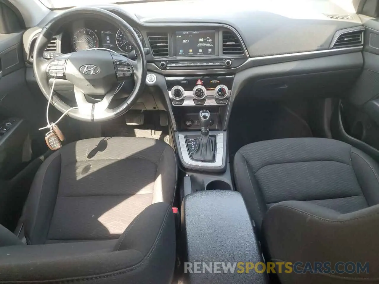 8 Photograph of a damaged car KMHD84LF6LU954102 HYUNDAI ELANTRA 2020