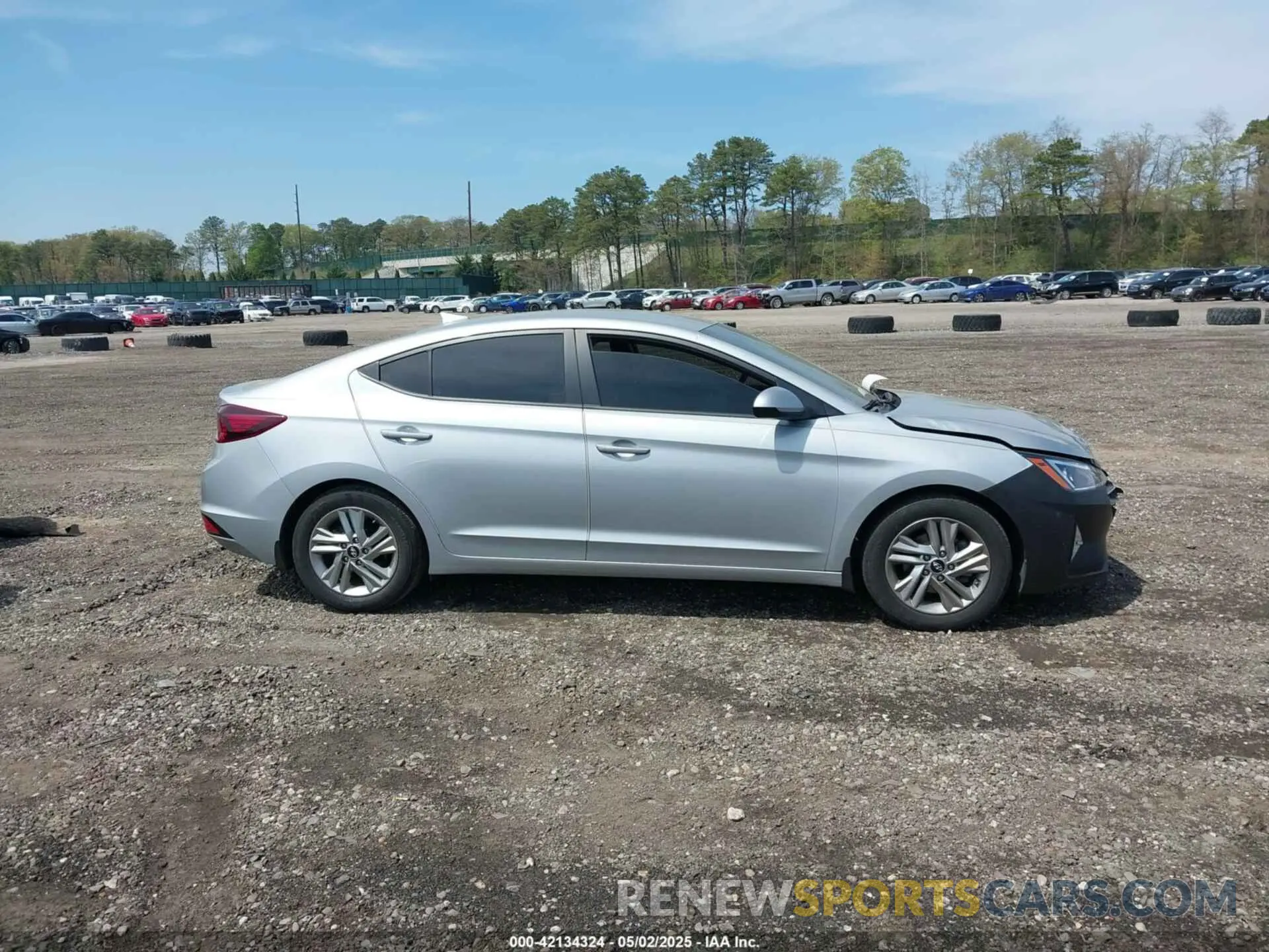13 Photograph of a damaged car KMHD84LF6LU960921 HYUNDAI ELANTRA 2020