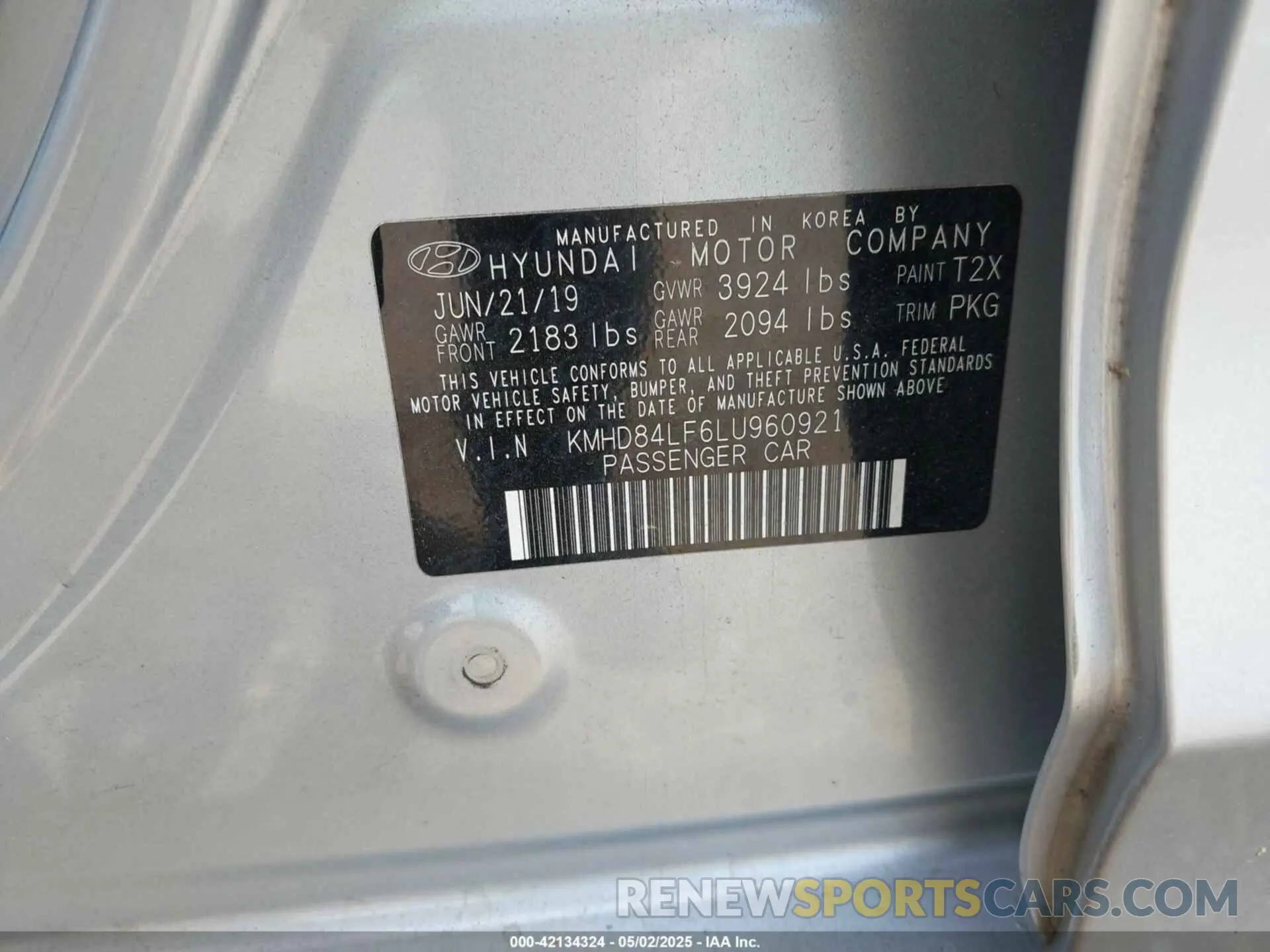 9 Photograph of a damaged car KMHD84LF6LU960921 HYUNDAI ELANTRA 2020