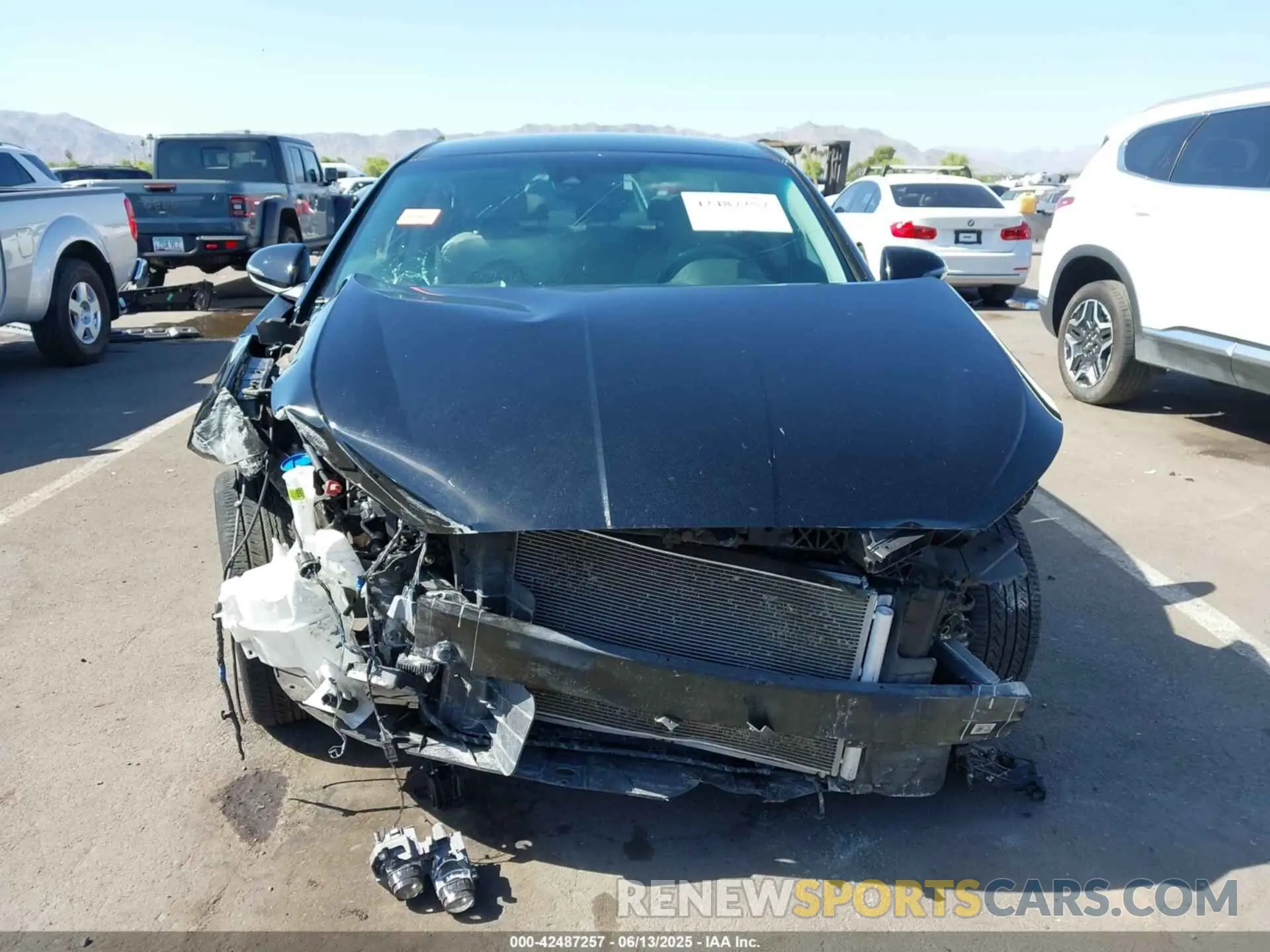 13 Photograph of a damaged car KMHD84LF6LU991215 HYUNDAI ELANTRA 2020