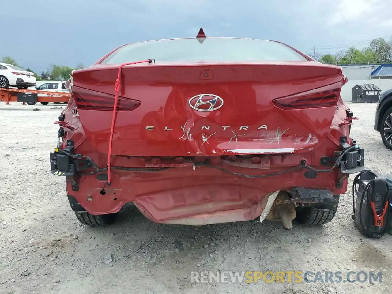 6 Photograph of a damaged car KMHD84LF7LU075109 HYUNDAI ELANTRA 2020