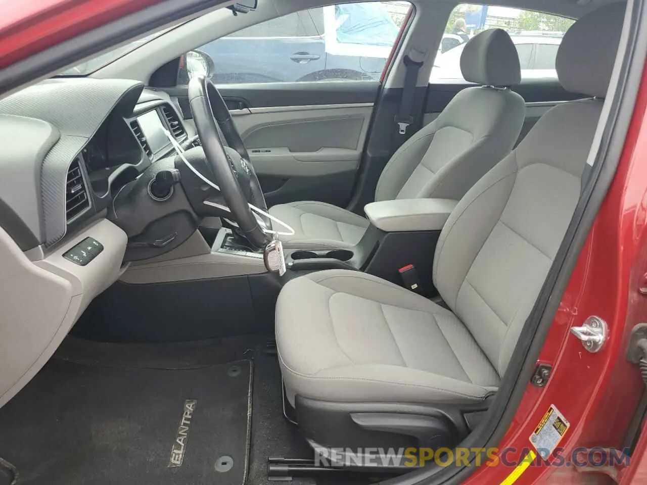 7 Photograph of a damaged car KMHD84LF7LU075109 HYUNDAI ELANTRA 2020