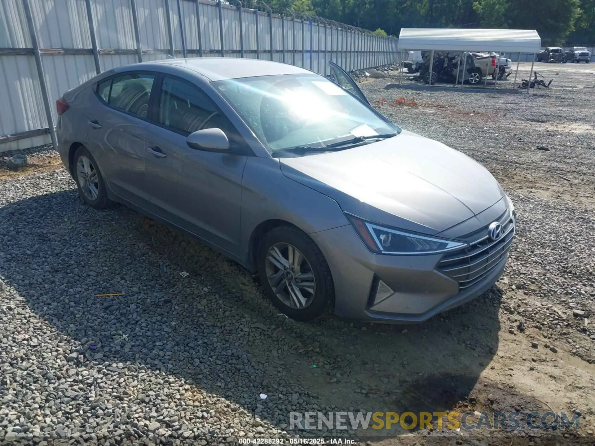 1 Photograph of a damaged car KMHD84LF7LU105161 HYUNDAI ELANTRA 2020