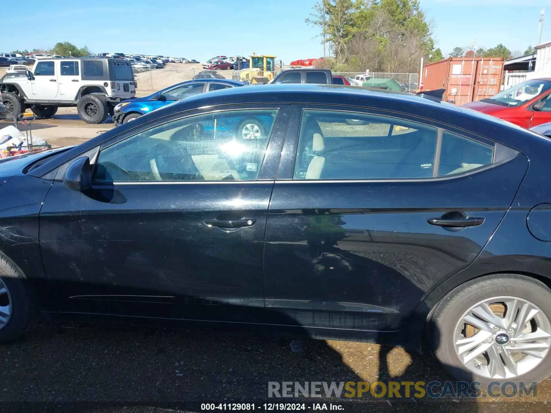 14 Photograph of a damaged car KMHD84LF7LU938409 HYUNDAI ELANTRA 2020