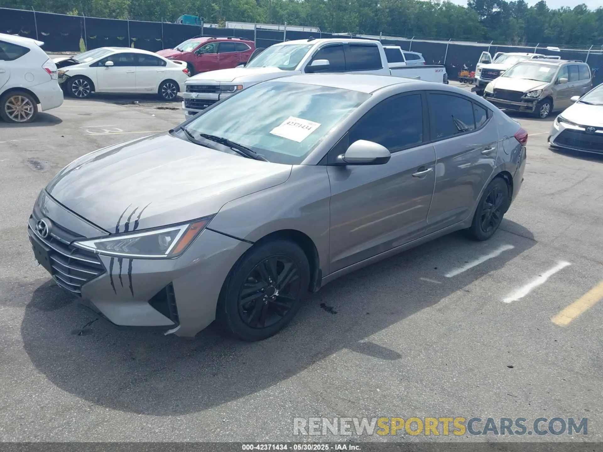 2 Photograph of a damaged car KMHD84LF7LU967585 HYUNDAI ELANTRA 2020