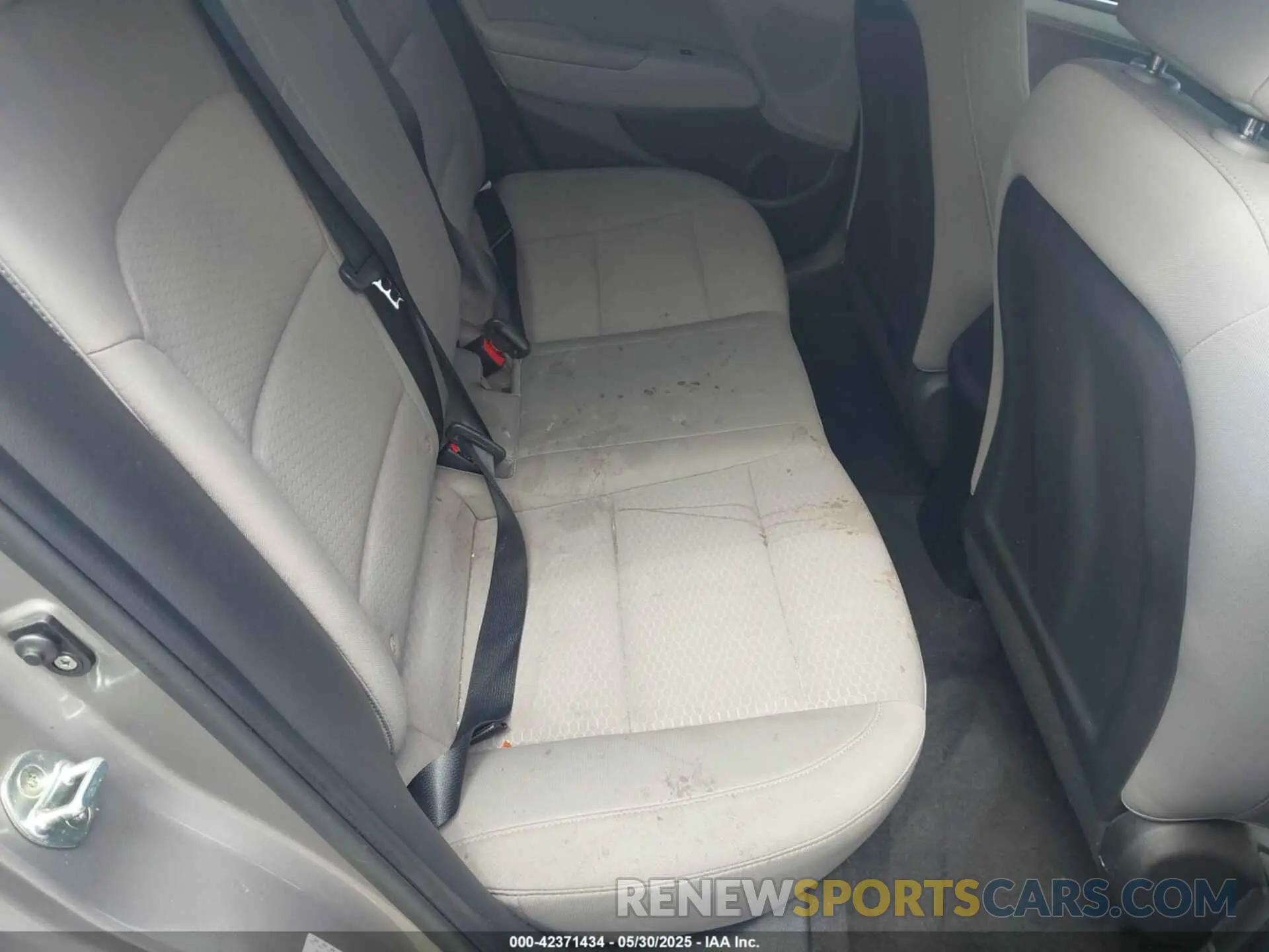 8 Photograph of a damaged car KMHD84LF7LU967585 HYUNDAI ELANTRA 2020