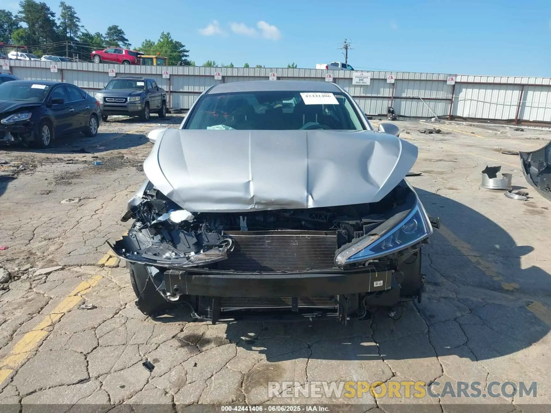 12 Photograph of a damaged car KMHD84LF8LU026310 HYUNDAI ELANTRA 2020