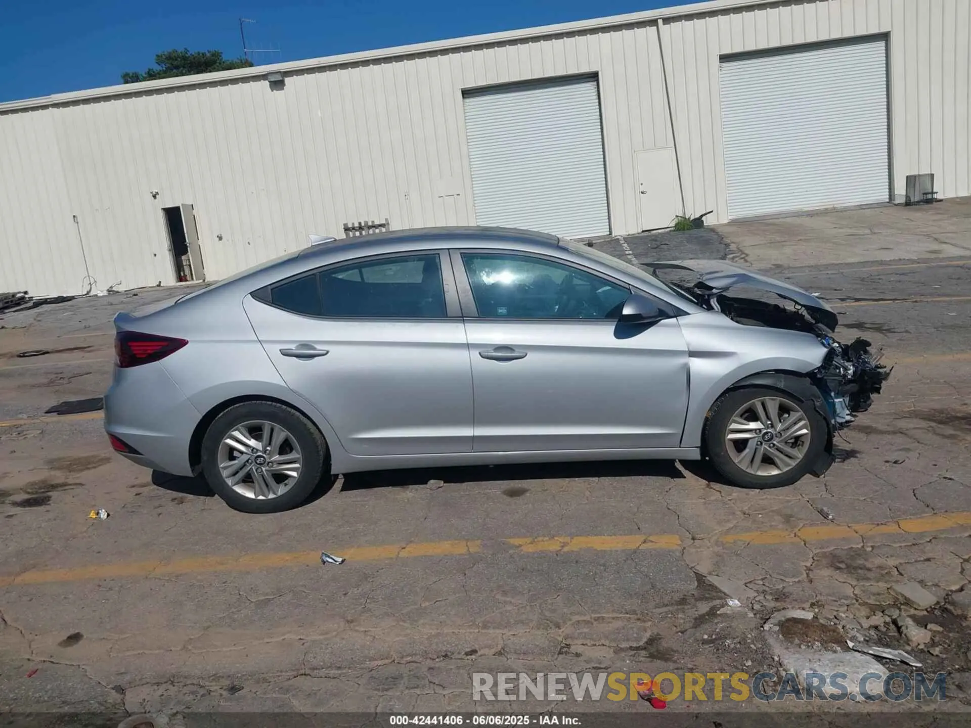 13 Photograph of a damaged car KMHD84LF8LU026310 HYUNDAI ELANTRA 2020