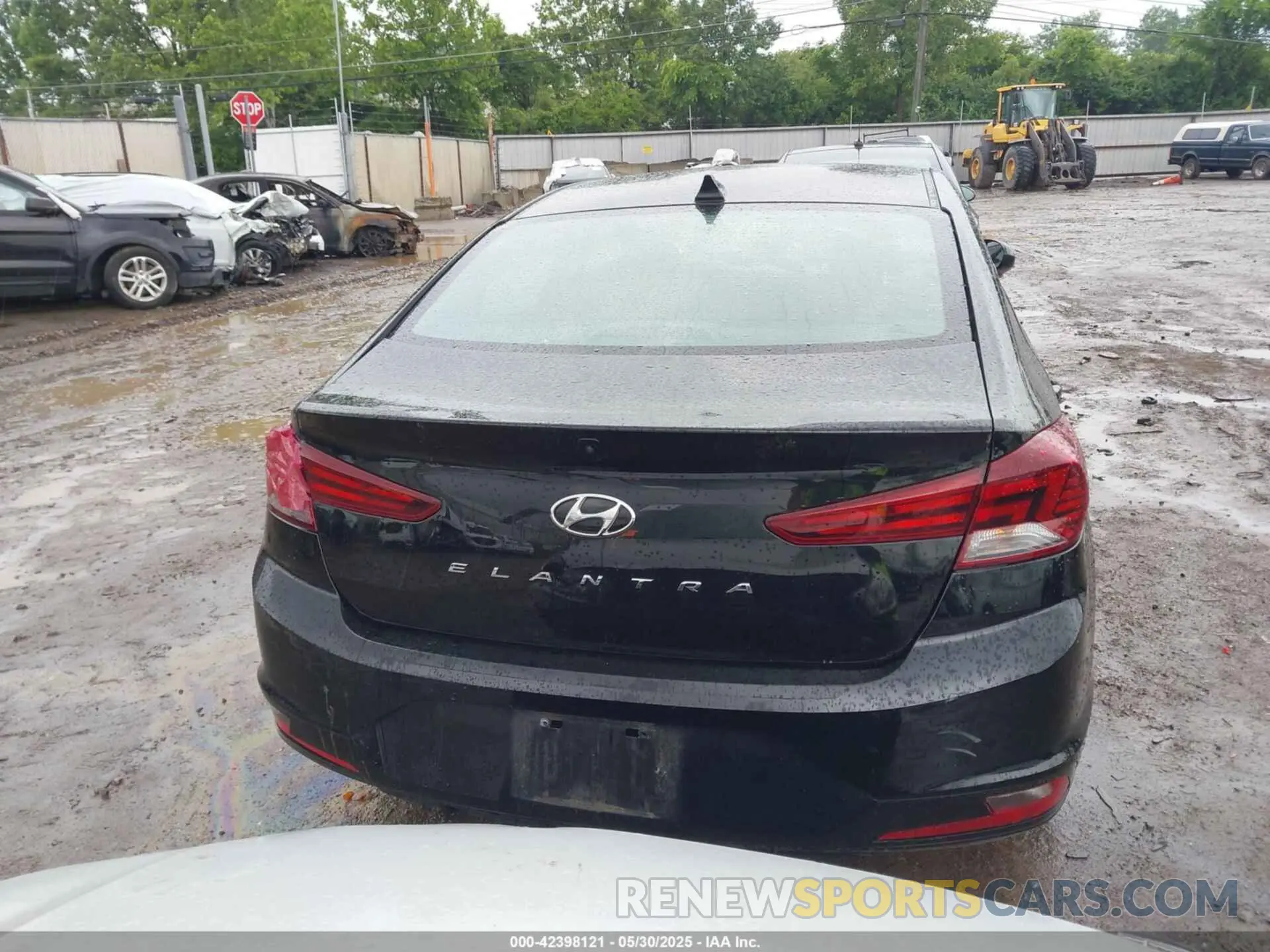 16 Photograph of a damaged car KMHD84LF8LU072283 HYUNDAI ELANTRA 2020