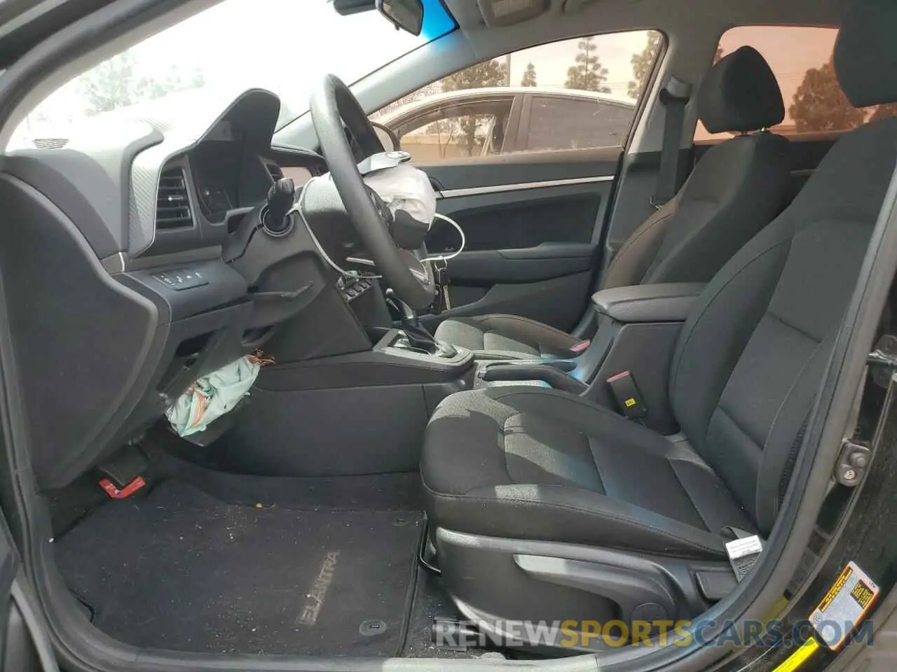 7 Photograph of a damaged car KMHD84LF8LU076916 HYUNDAI ELANTRA 2020