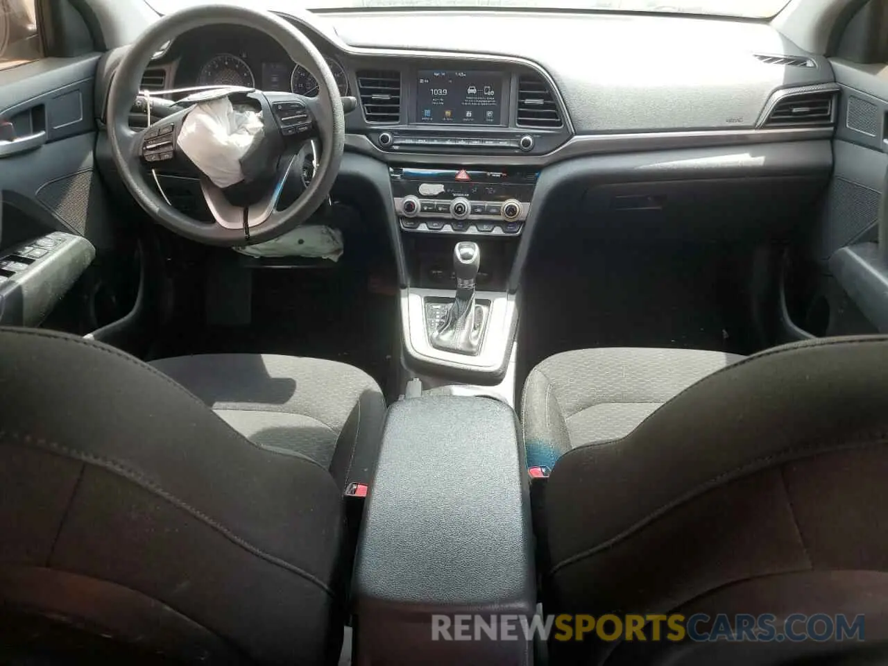 8 Photograph of a damaged car KMHD84LF8LU076916 HYUNDAI ELANTRA 2020