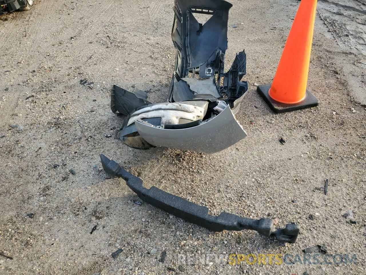 14 Photograph of a damaged car KMHD84LF8LU092890 HYUNDAI ELANTRA 2020