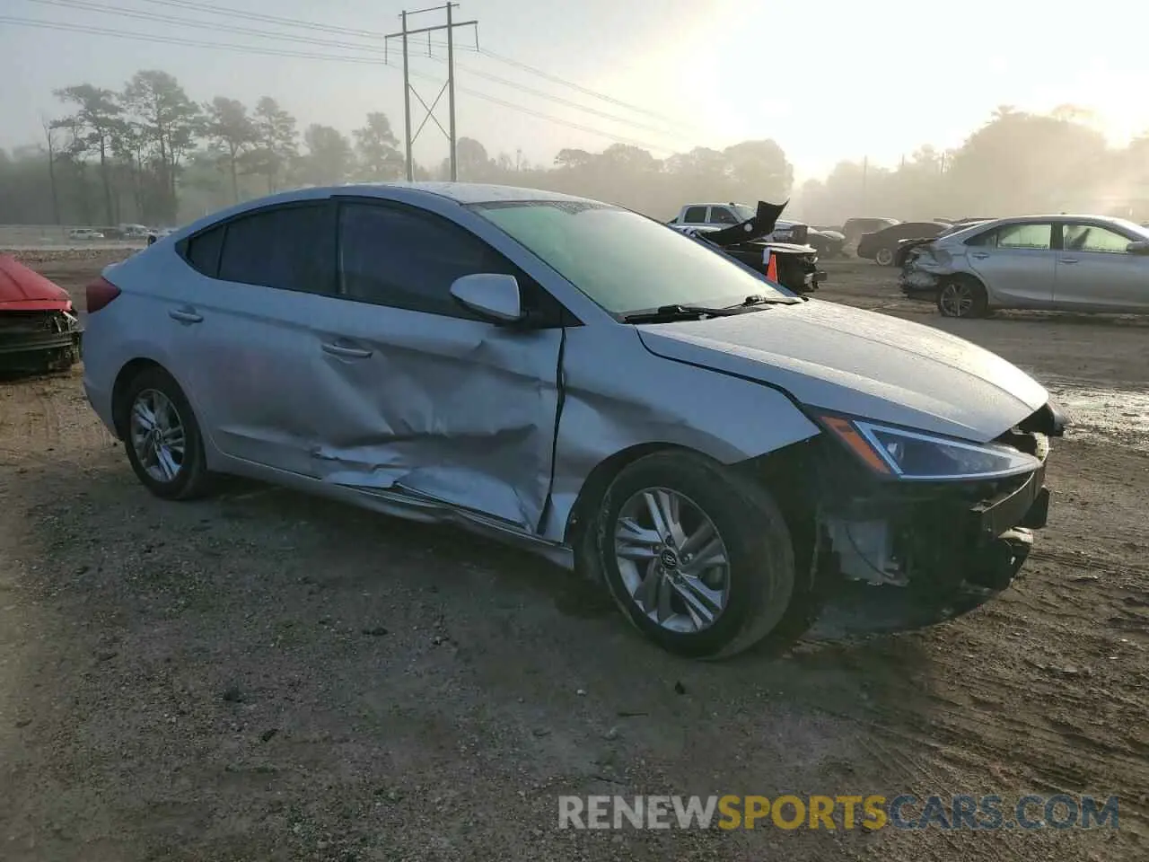 4 Photograph of a damaged car KMHD84LF8LU092890 HYUNDAI ELANTRA 2020