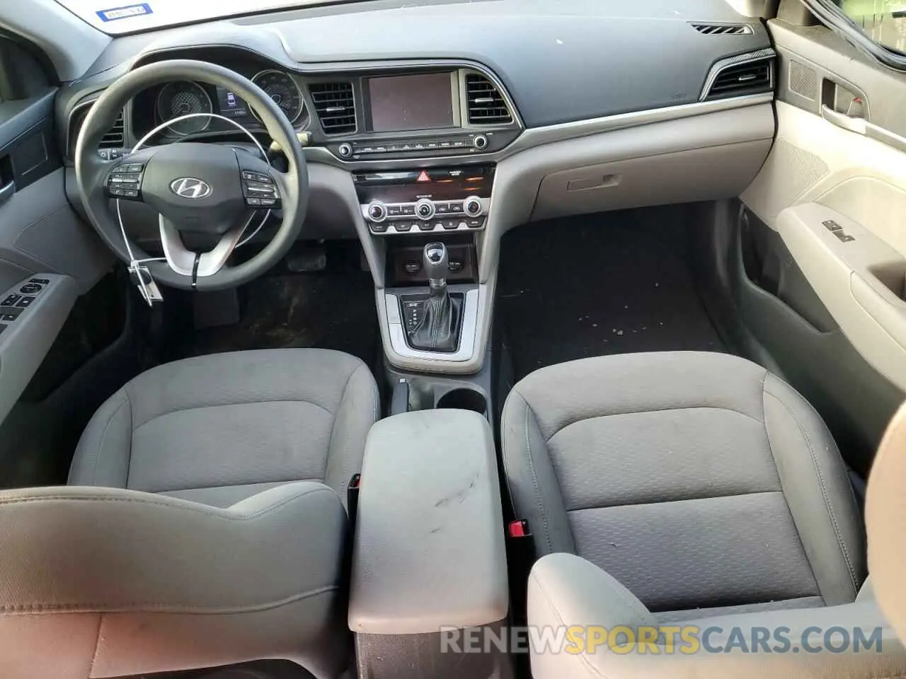 8 Photograph of a damaged car KMHD84LF8LU092890 HYUNDAI ELANTRA 2020