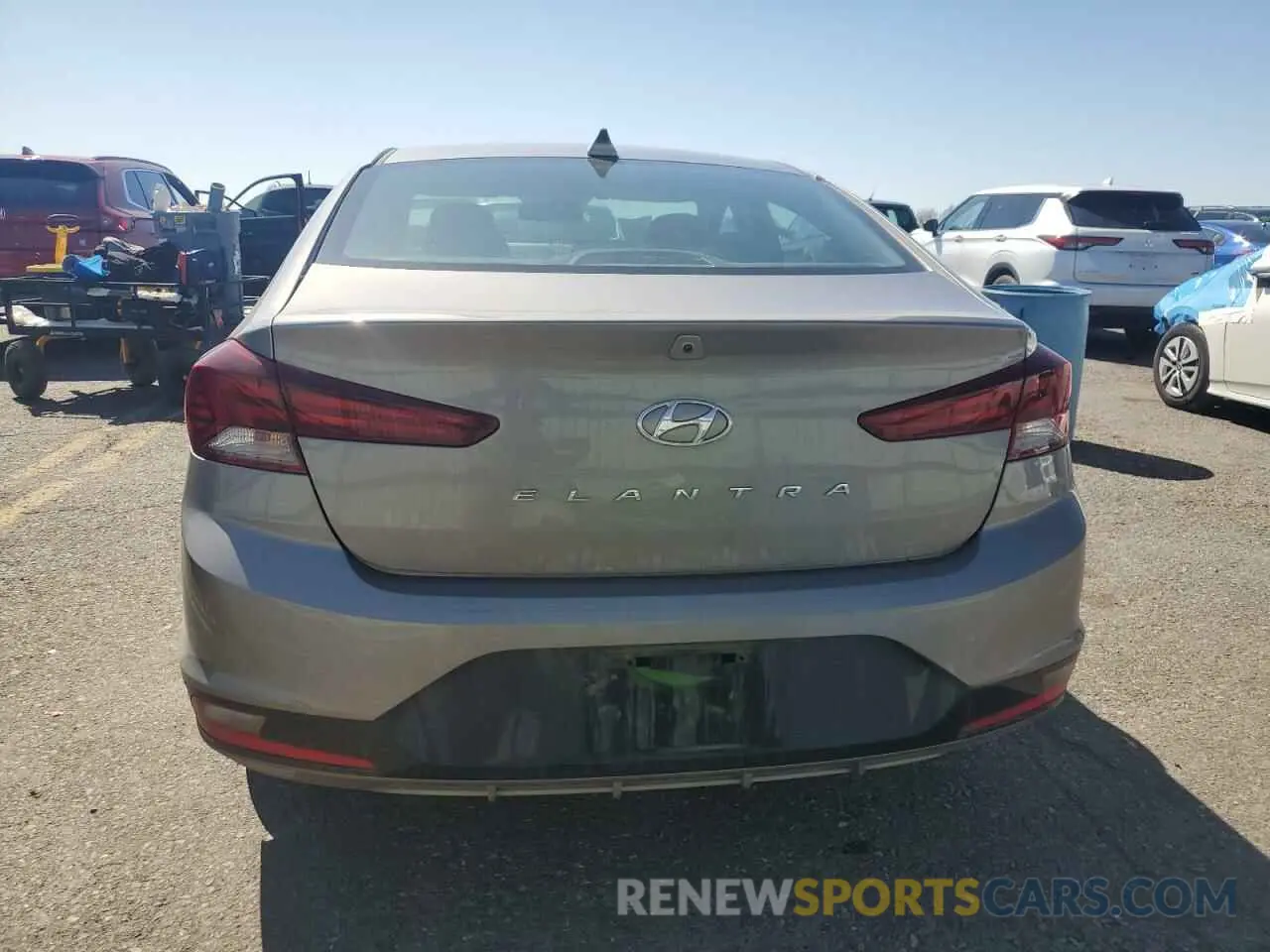 6 Photograph of a damaged car KMHD84LF8LU995718 HYUNDAI ELANTRA 2020