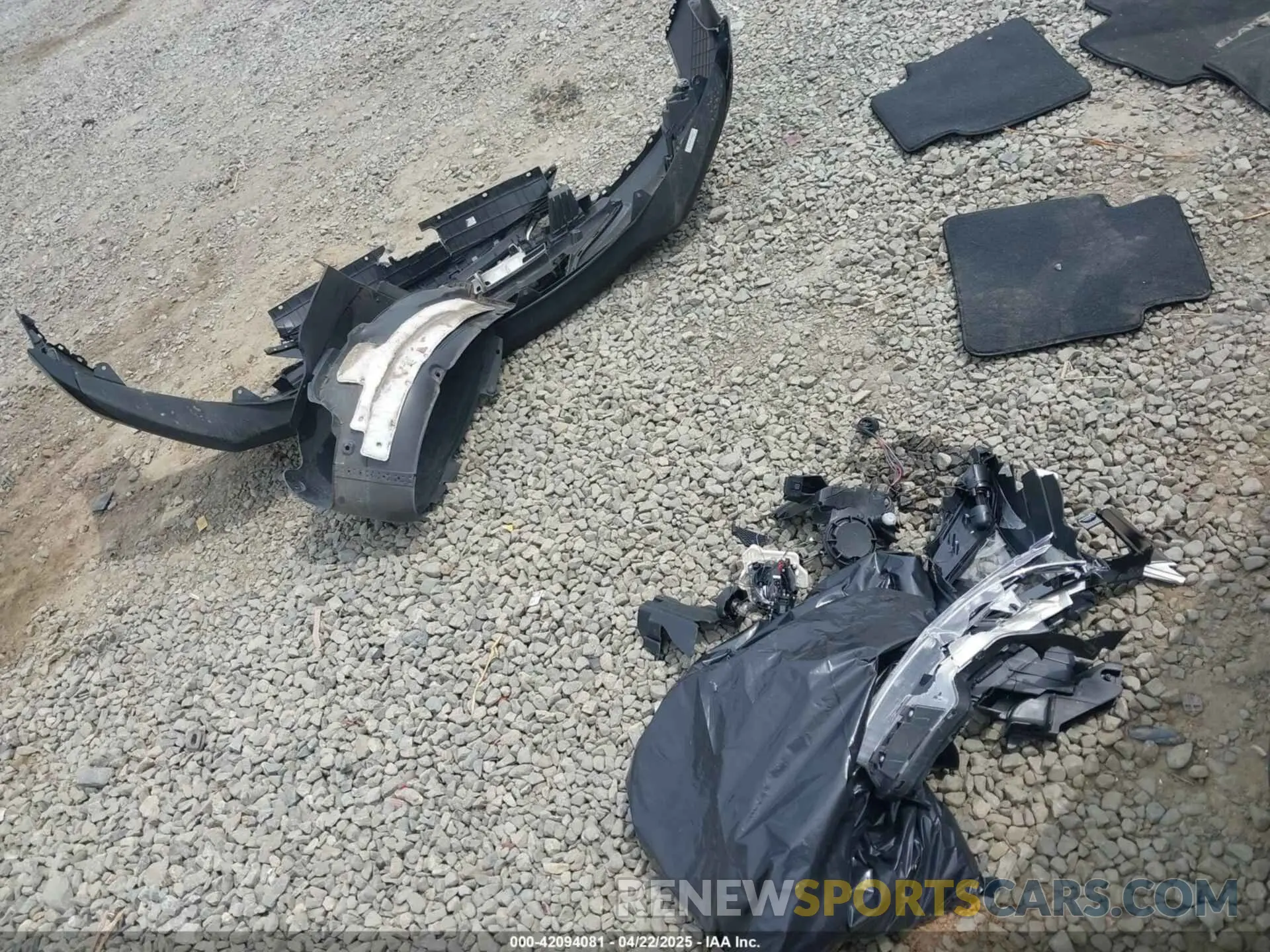 12 Photograph of a damaged car KMHD84LF9LU041317 HYUNDAI ELANTRA 2020