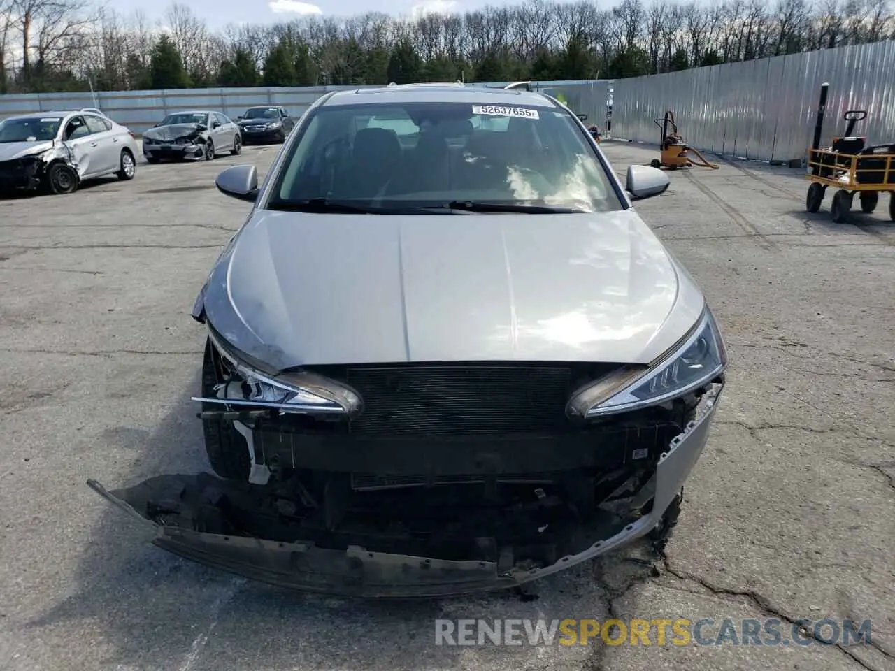 5 Photograph of a damaged car KMHD84LF9LU071028 HYUNDAI ELANTRA 2020
