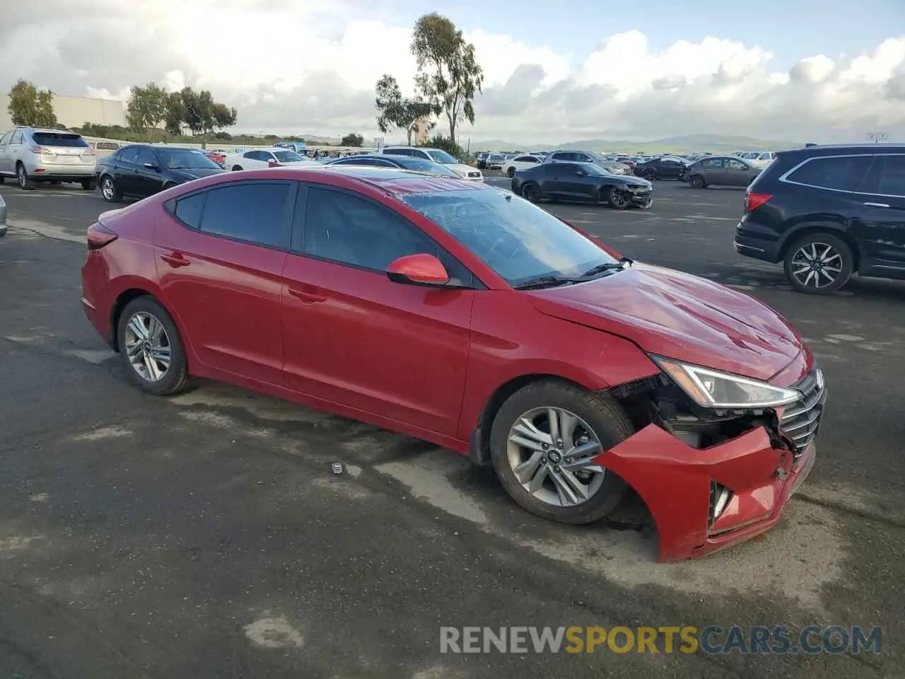 4 Photograph of a damaged car KMHD84LF9LU106814 HYUNDAI ELANTRA 2020