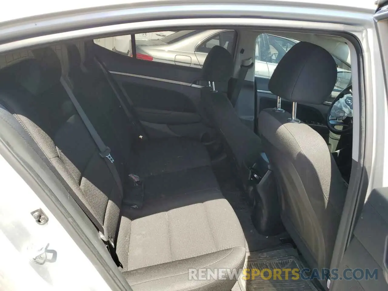 10 Photograph of a damaged car KMHD84LF9LU110720 HYUNDAI ELANTRA 2020