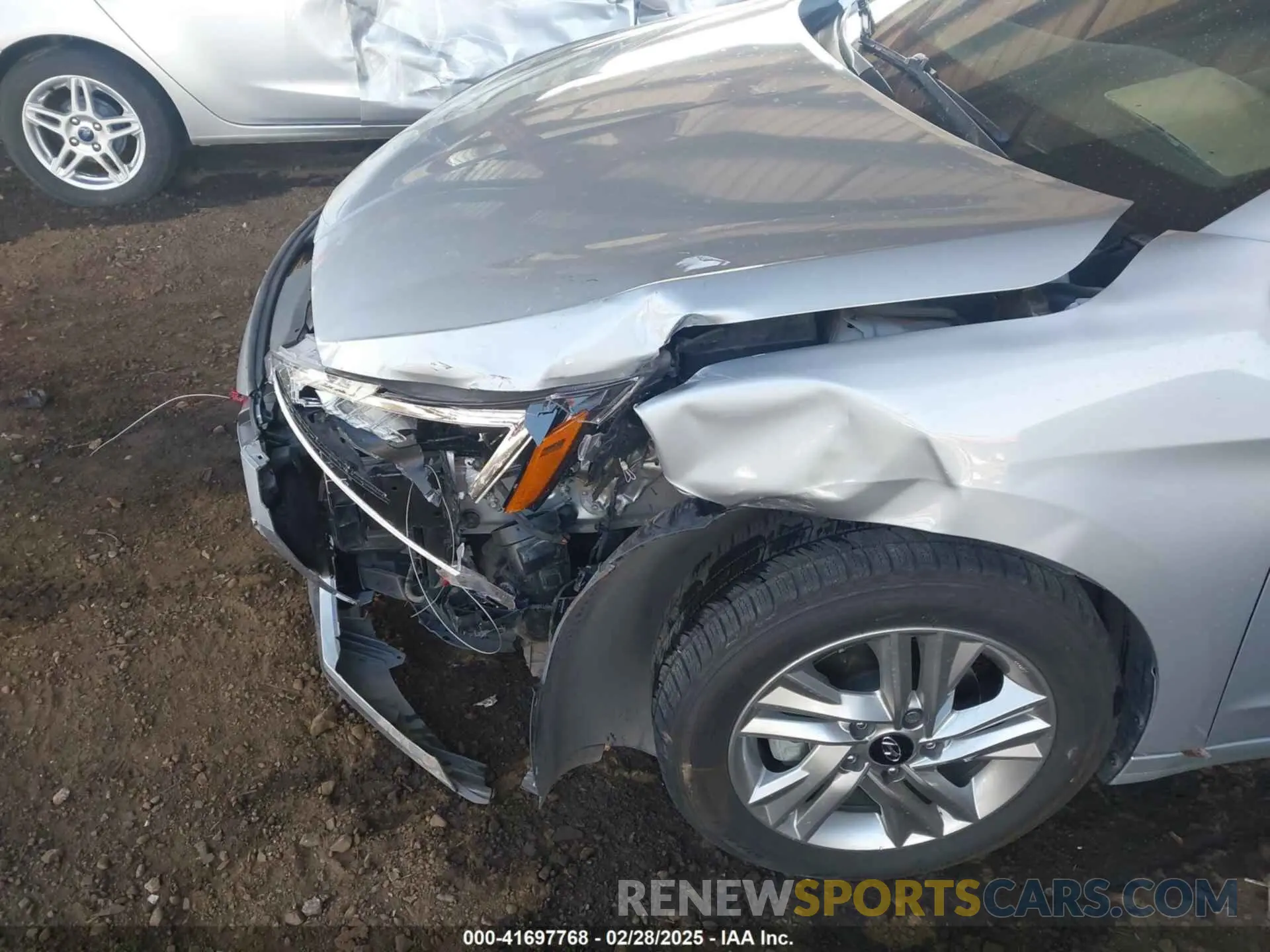 6 Photograph of a damaged car KMHD84LFXLU086010 HYUNDAI ELANTRA 2020