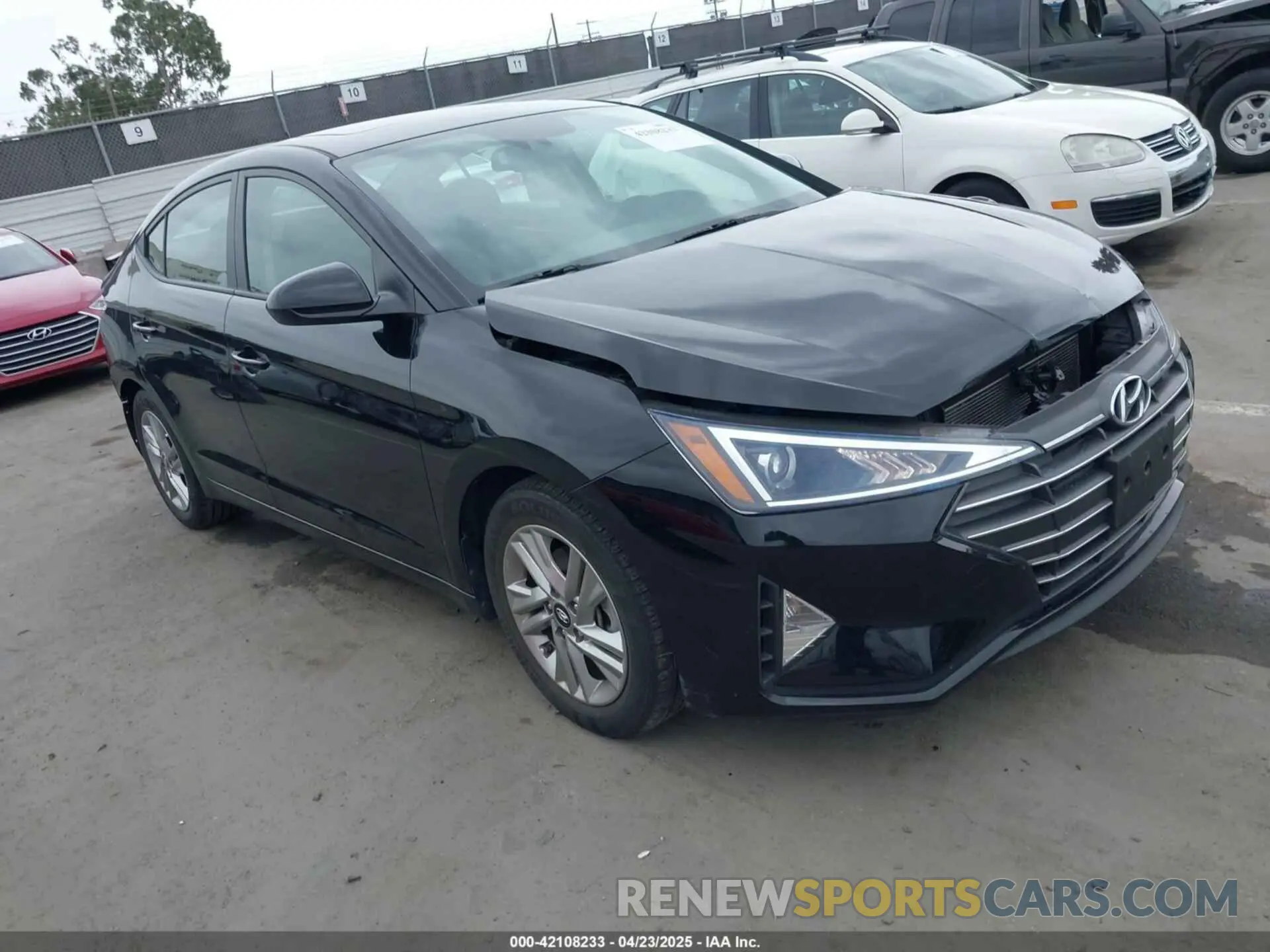 1 Photograph of a damaged car KMHD84LFXLU106756 HYUNDAI ELANTRA 2020