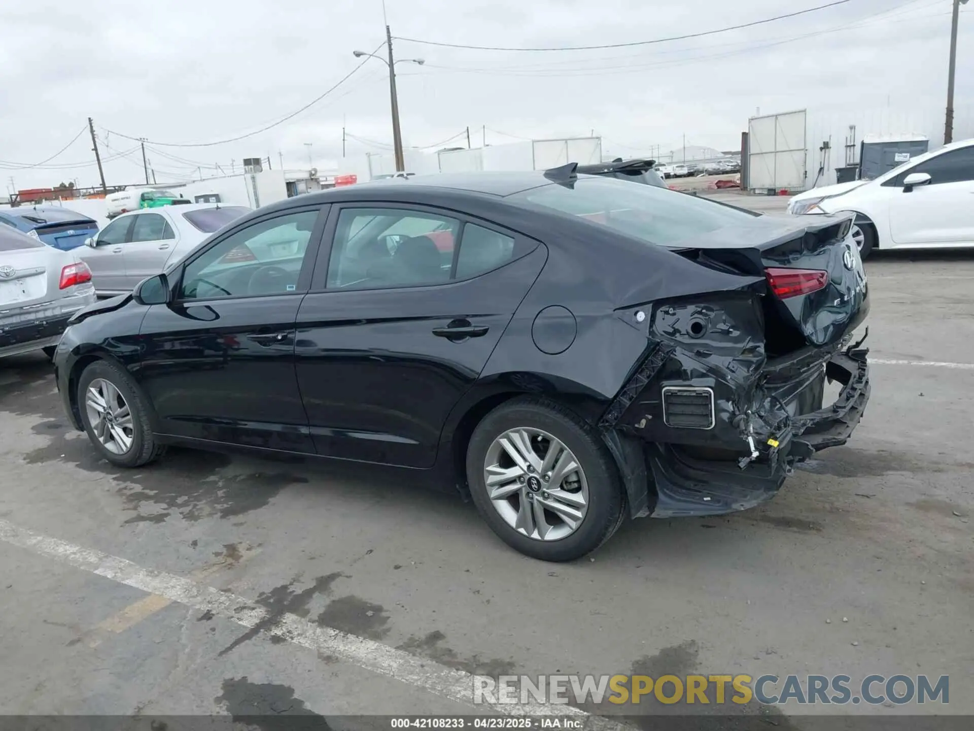 15 Photograph of a damaged car KMHD84LFXLU106756 HYUNDAI ELANTRA 2020