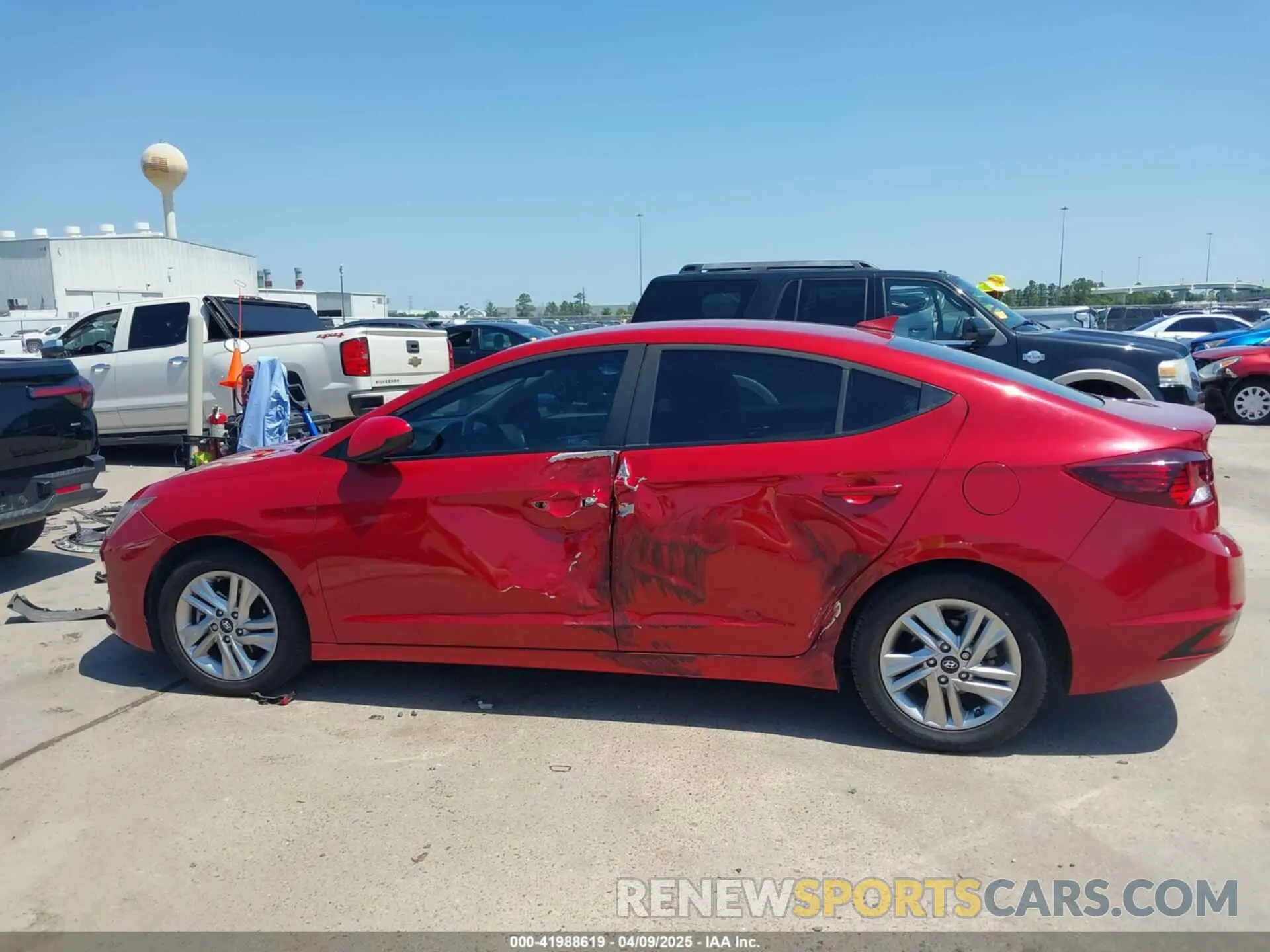 13 Photograph of a damaged car KMHD84LFXLU898021 HYUNDAI ELANTRA 2020