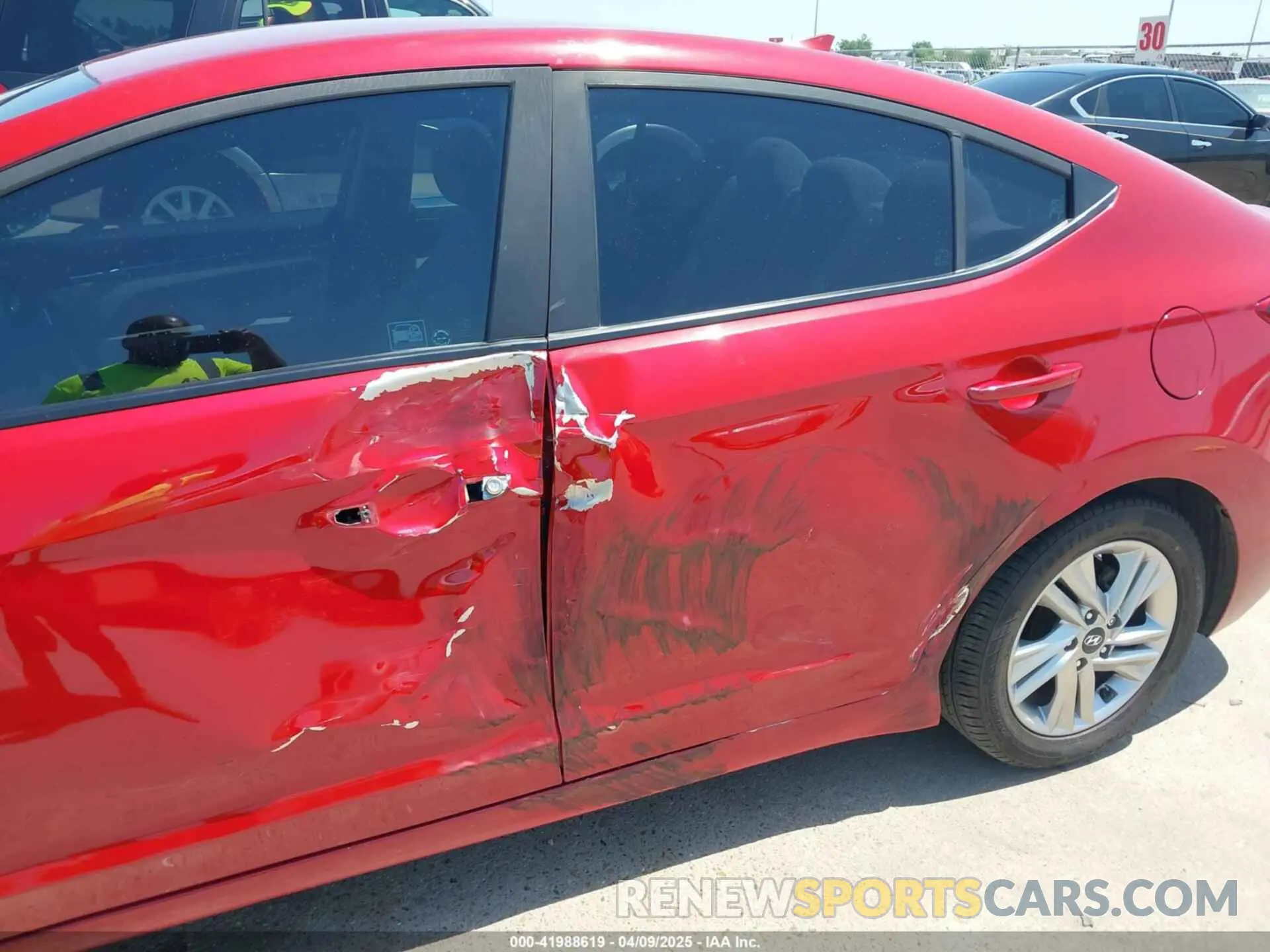 6 Photograph of a damaged car KMHD84LFXLU898021 HYUNDAI ELANTRA 2020