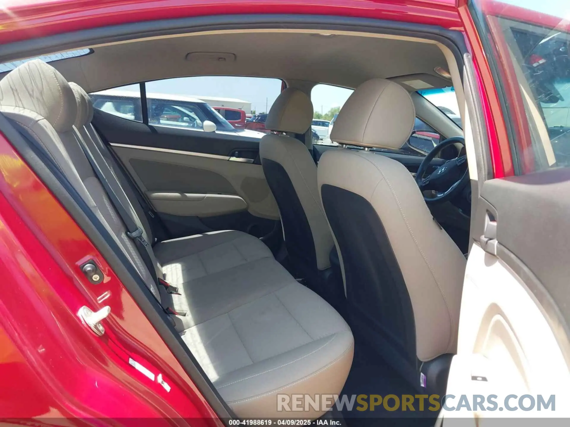 8 Photograph of a damaged car KMHD84LFXLU898021 HYUNDAI ELANTRA 2020