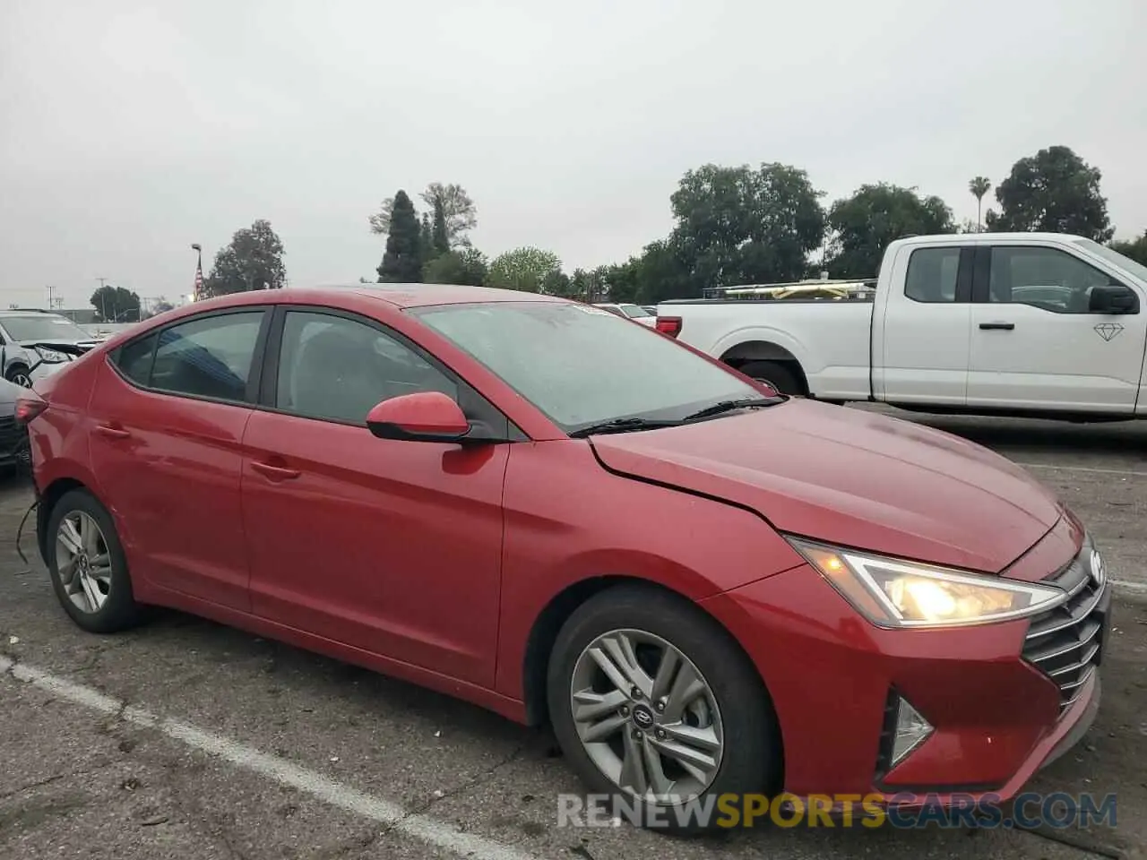4 Photograph of a damaged car KMHD84LFXLU906795 HYUNDAI ELANTRA 2020