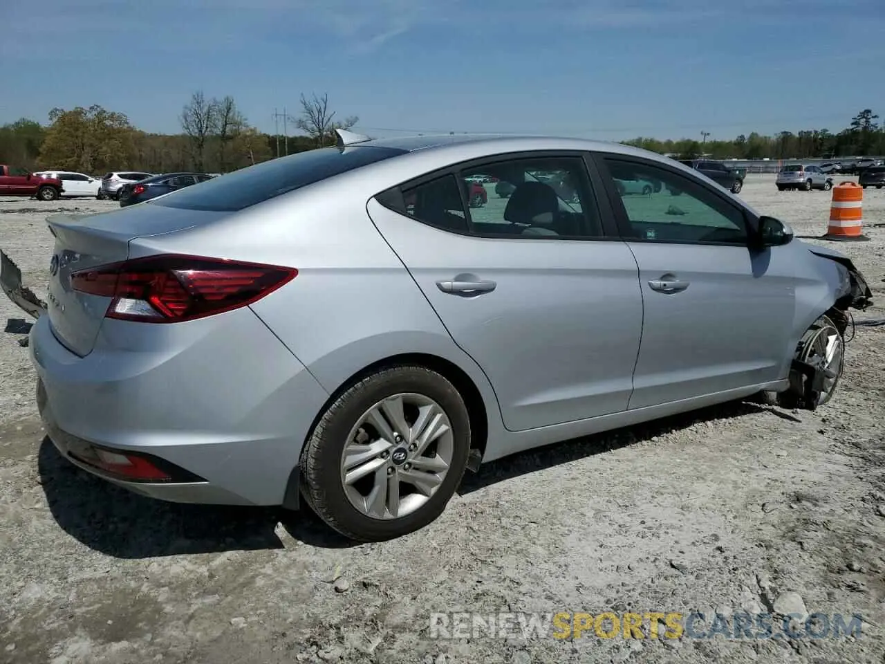 3 Photograph of a damaged car KMHD84LFXLU949761 HYUNDAI ELANTRA 2020