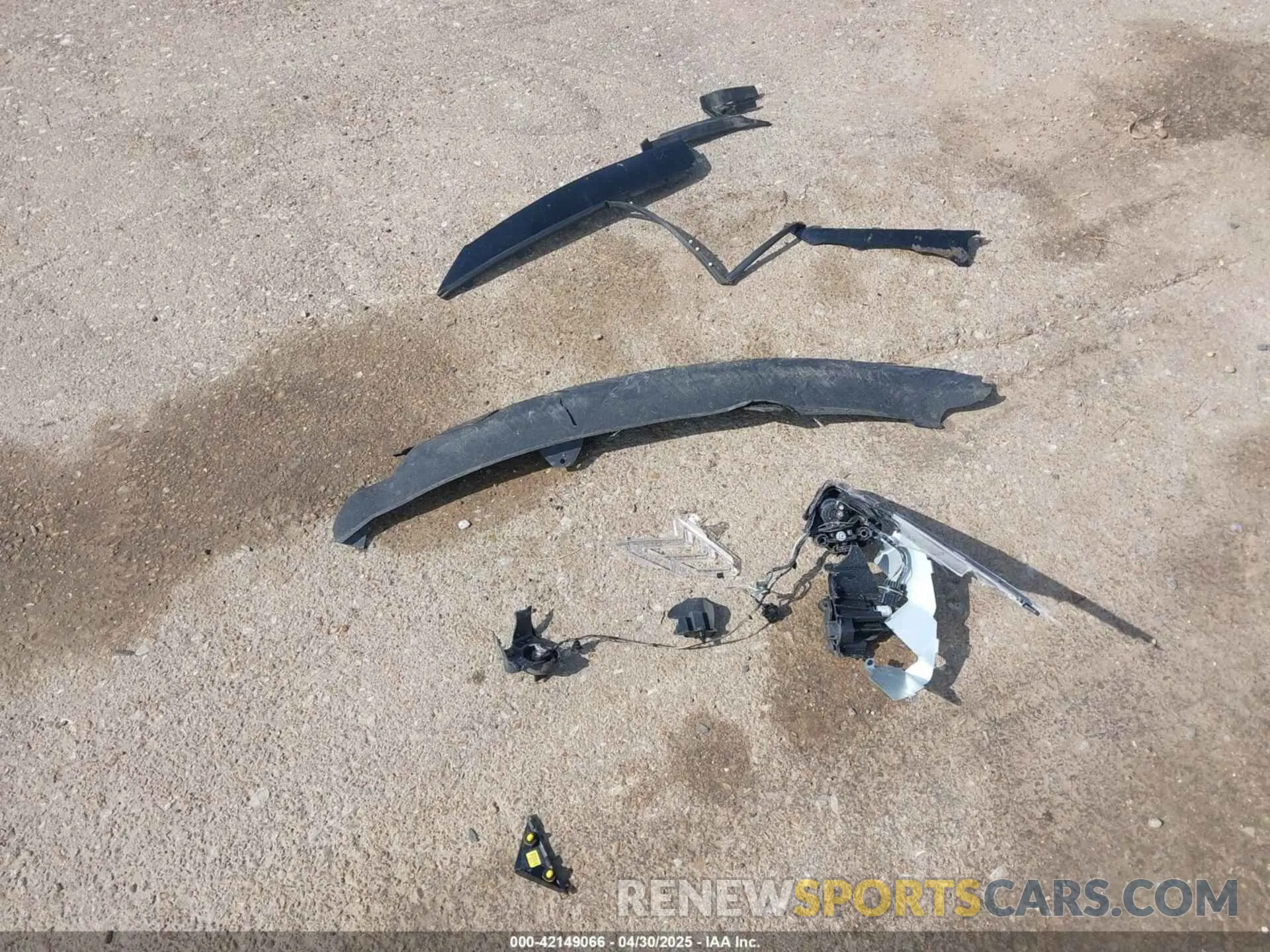 12 Photograph of a damaged car KMHD84LFXLU994456 HYUNDAI ELANTRA 2020
