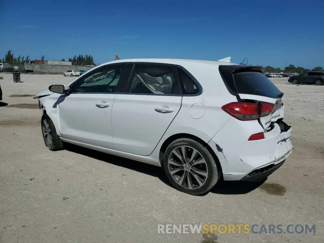 2 Photograph of a damaged car KMHH35LE0LU133820 HYUNDAI ELANTRA 2020