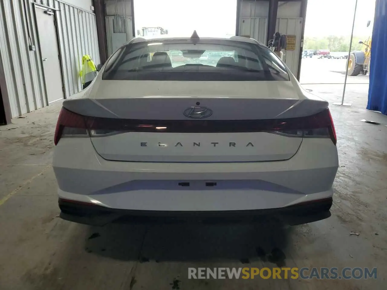 6 Photograph of a damaged car 5NPLL4AG0MH017221 HYUNDAI ELANTRA 2021