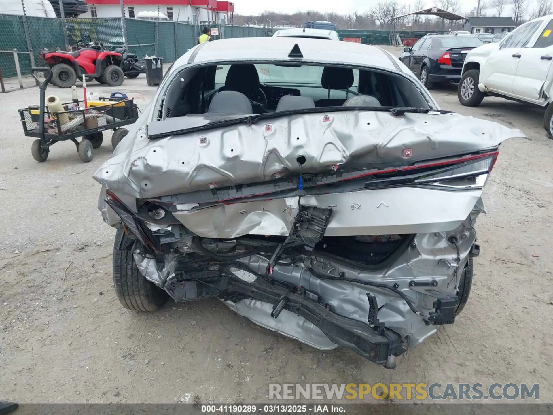 17 Photograph of a damaged car 5NPLL4AG0MH036268 HYUNDAI ELANTRA 2021