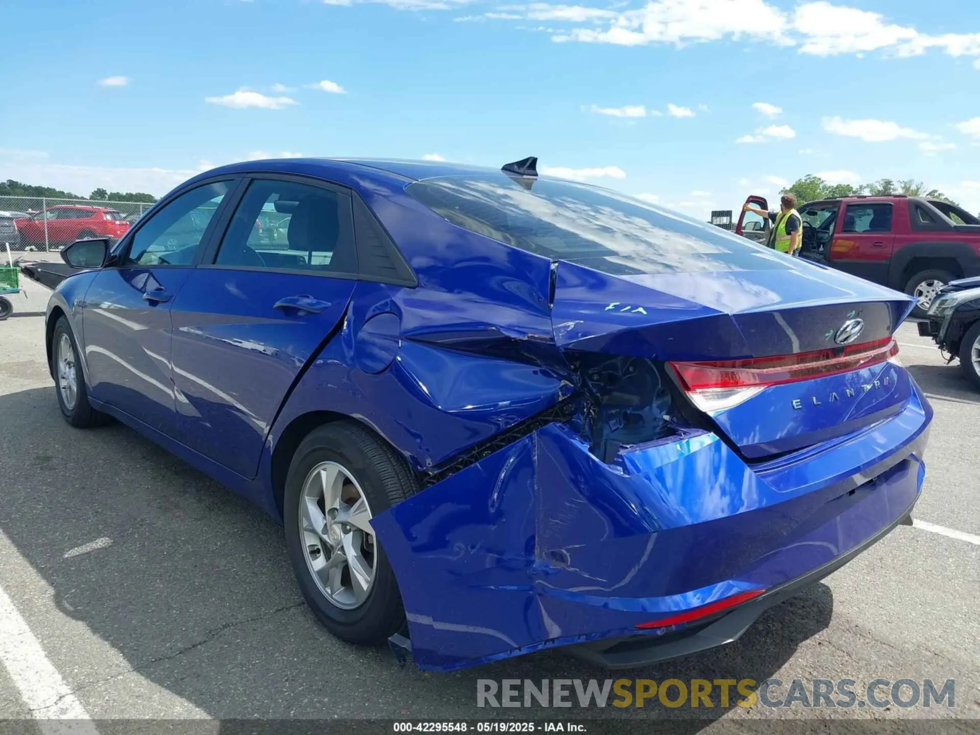 6 Photograph of a damaged car 5NPLL4AG1MH014697 HYUNDAI ELANTRA 2021