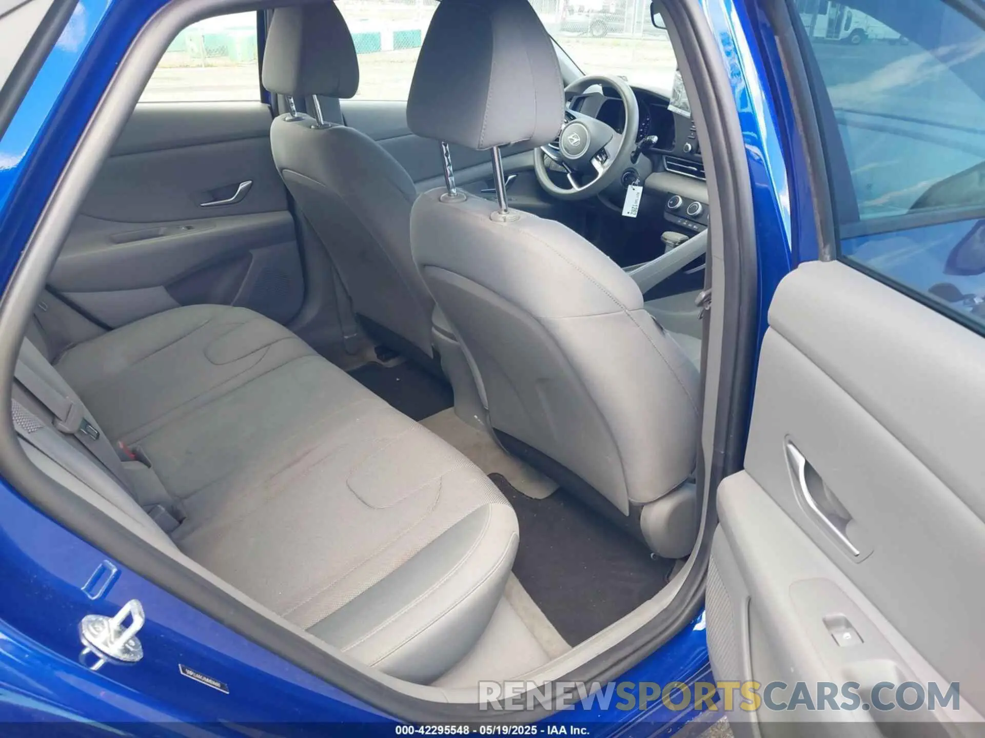 8 Photograph of a damaged car 5NPLL4AG1MH014697 HYUNDAI ELANTRA 2021