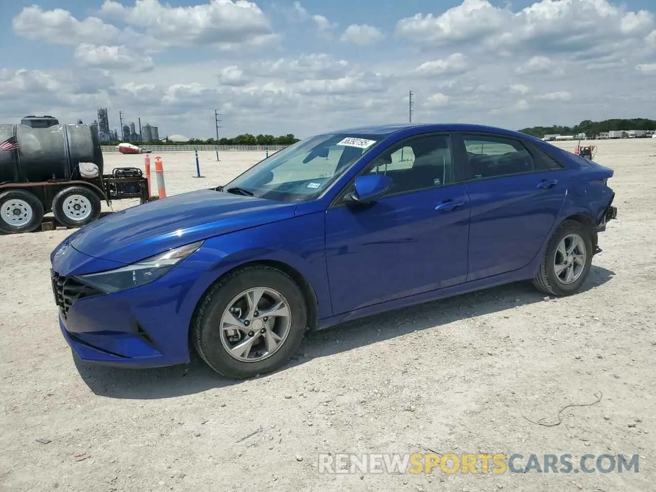 1 Photograph of a damaged car 5NPLL4AG1MH015509 HYUNDAI ELANTRA 2021